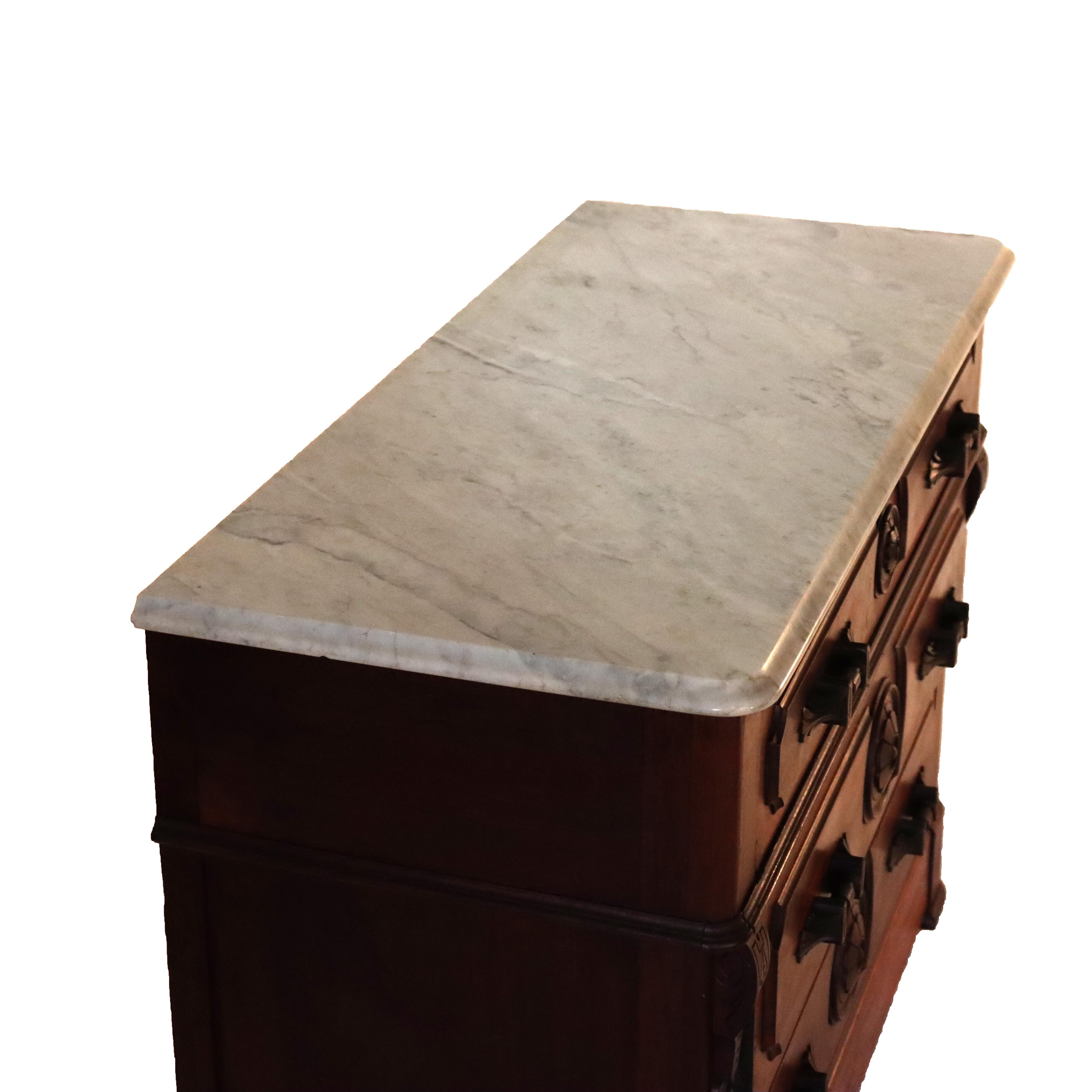 Ancienne commode à 4 tiroirs à dessus de marbre en noyer et ronce Renaissance c1890 en vente 9