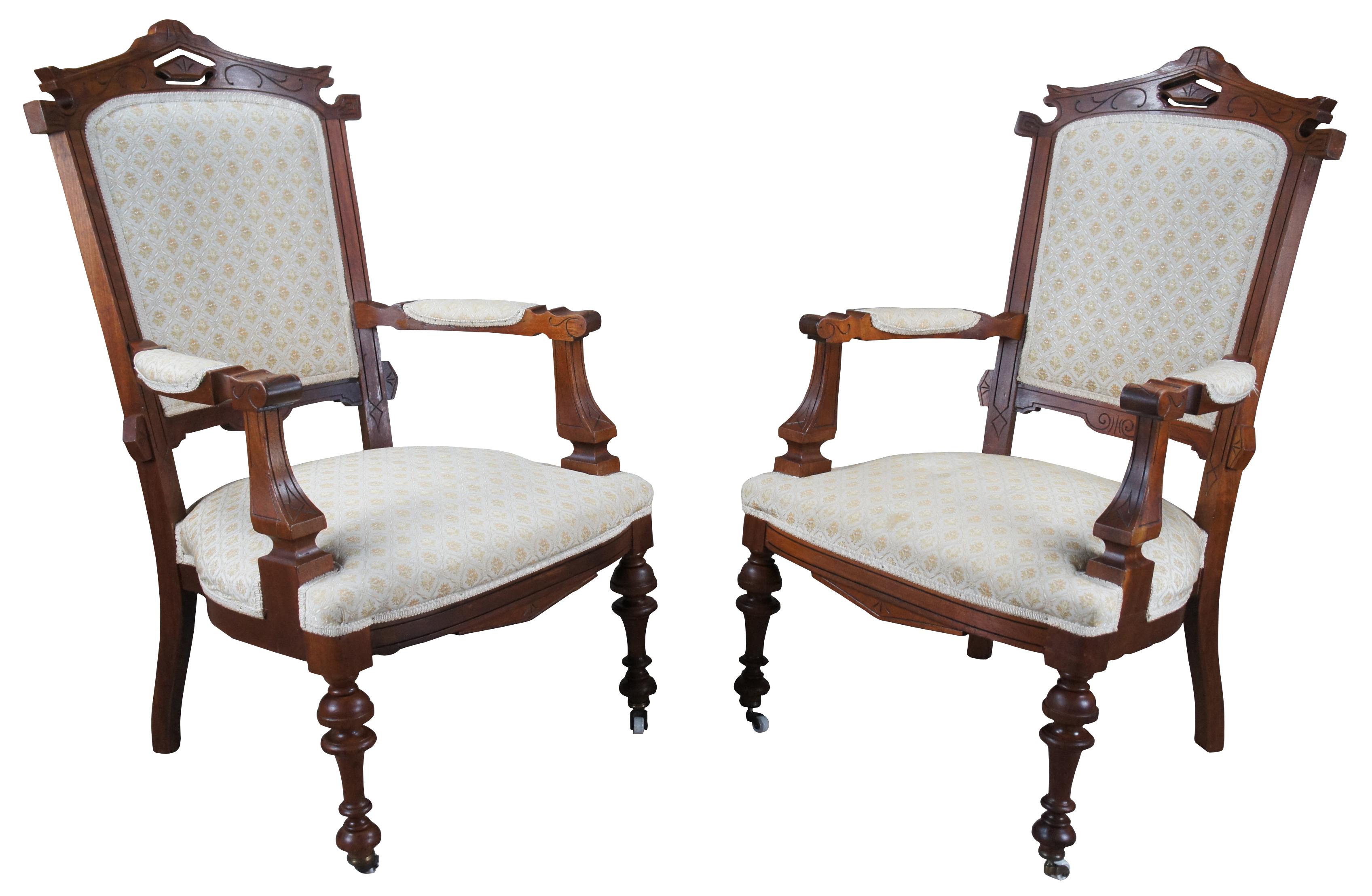 Antique Renaissance Revival Walnut Gentlemans Library Parlor Fauteuil Arm Chairs In Good Condition In Dayton, OH