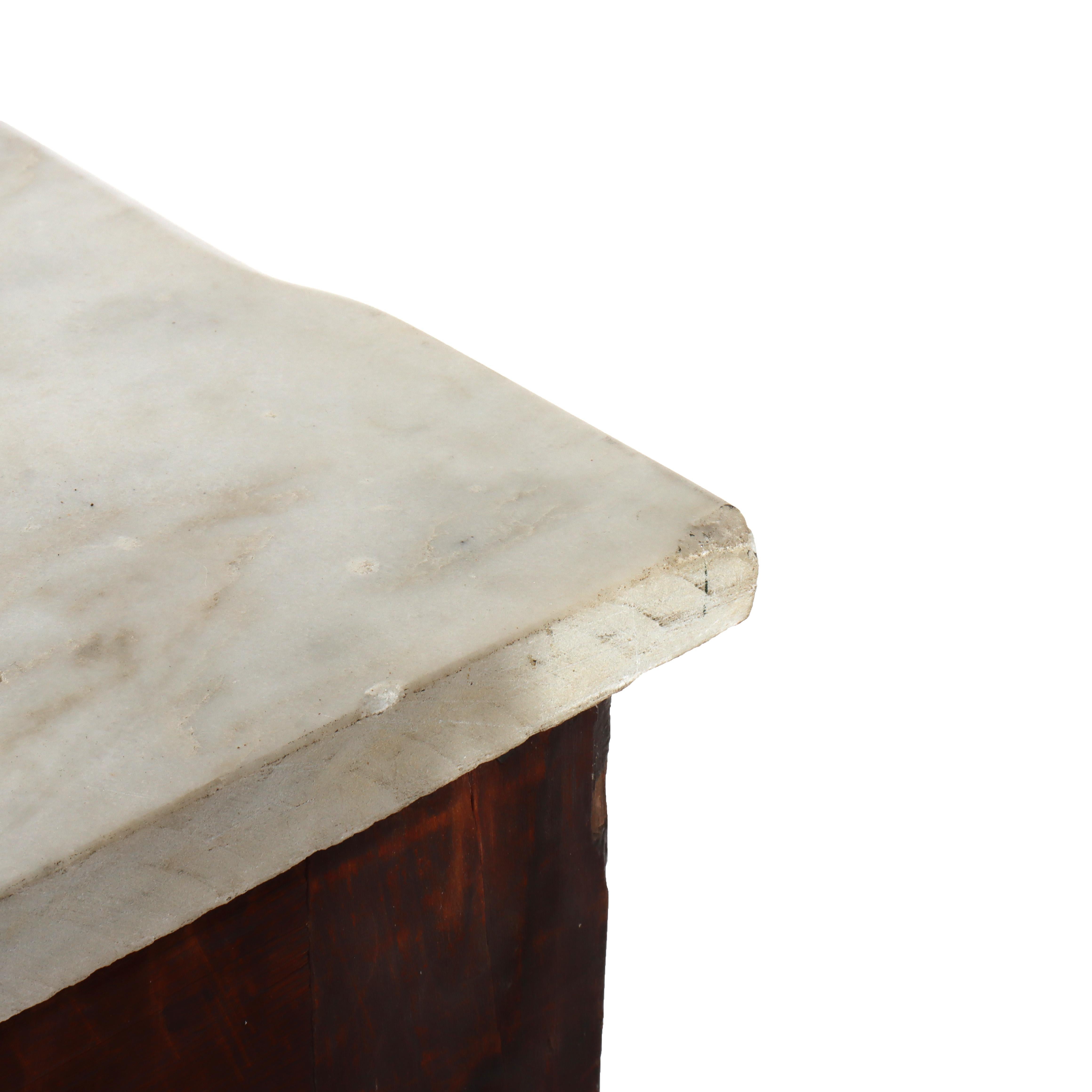 Antike Renaissance Revival Nussbaum Marmor oben drei Schubladen Kommode C1890 im Angebot 7