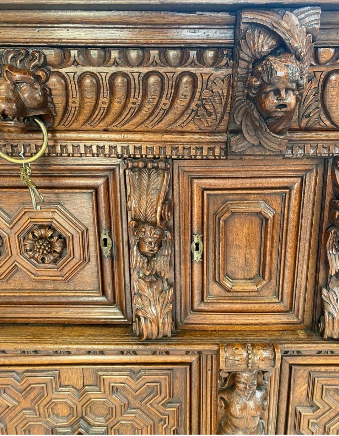 Credenza rinascimentale antica Buffet francese del XIX secolo in vendita 5
