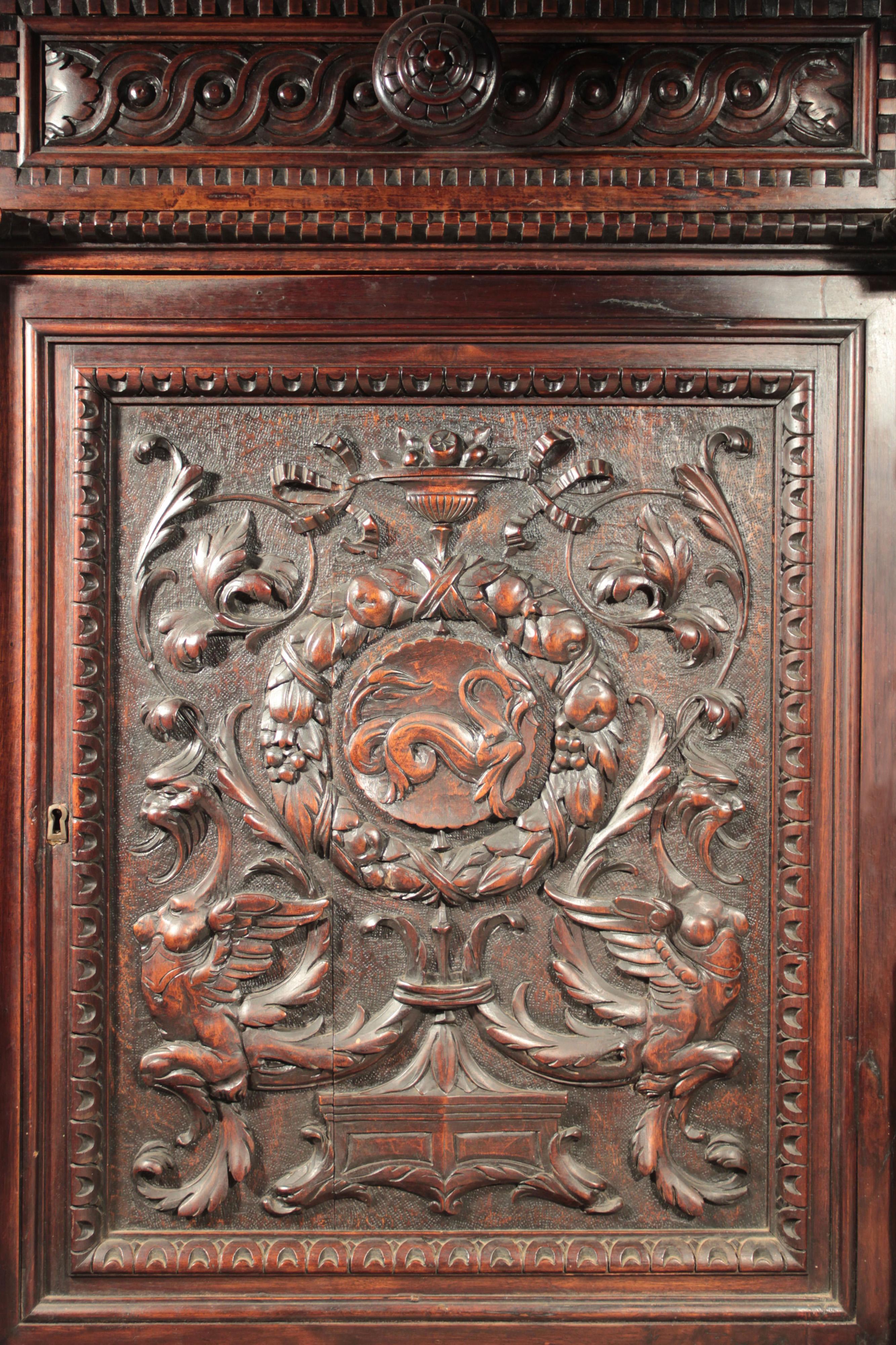 Antique Renaissance Style Carved Sideboard For Sale 2