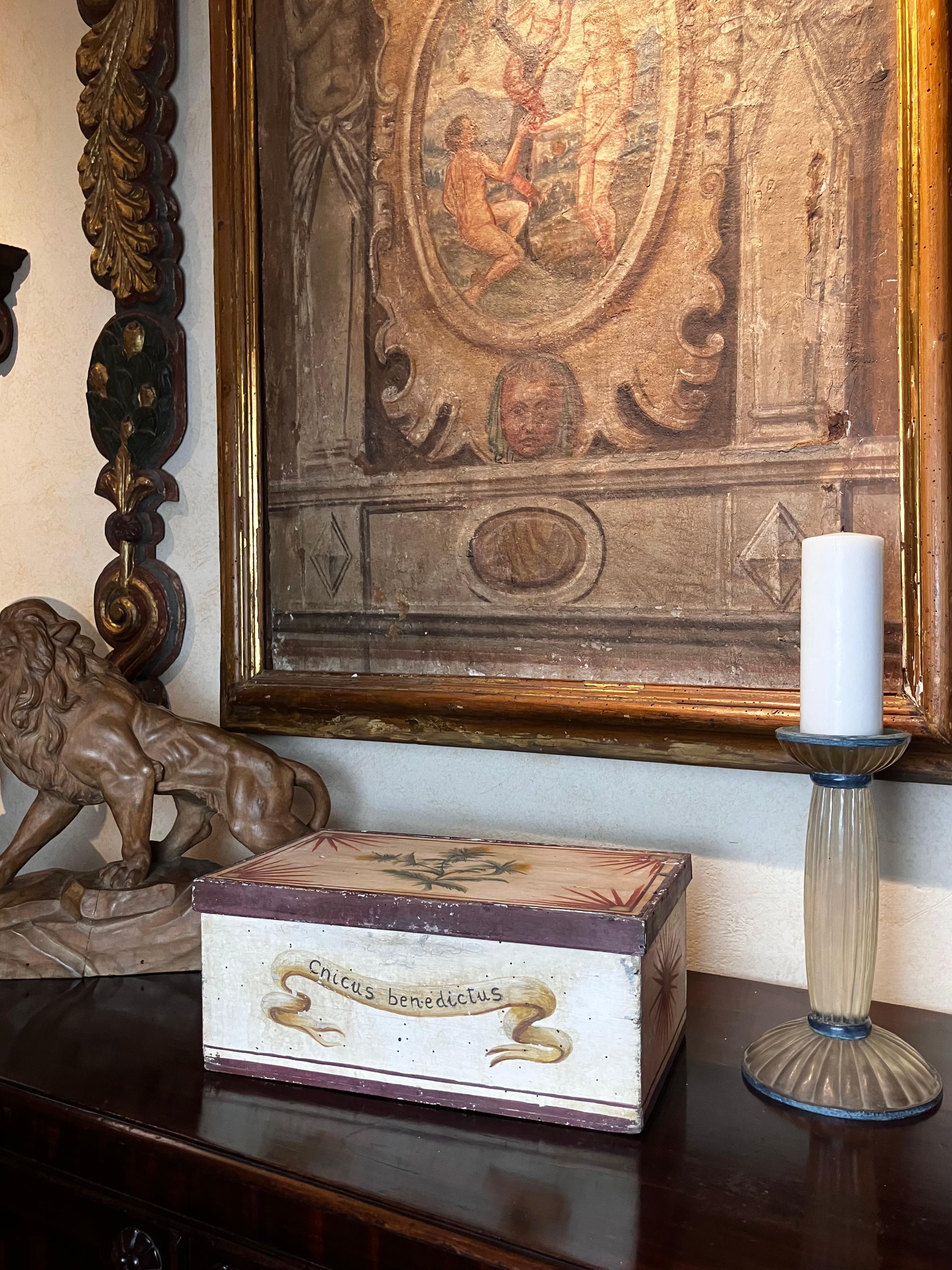 Antigua Caja de Boticario Italiana de Madera Lacada de Estilo Renacentista en venta 5