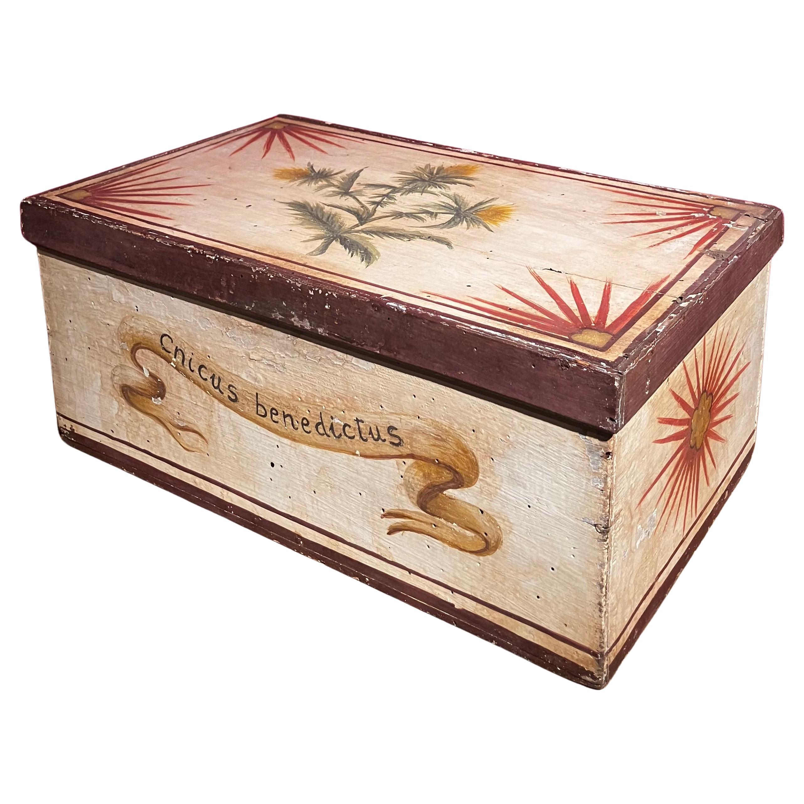 Antigua Caja de Boticario Italiana de Madera Lacada de Estilo Renacentista