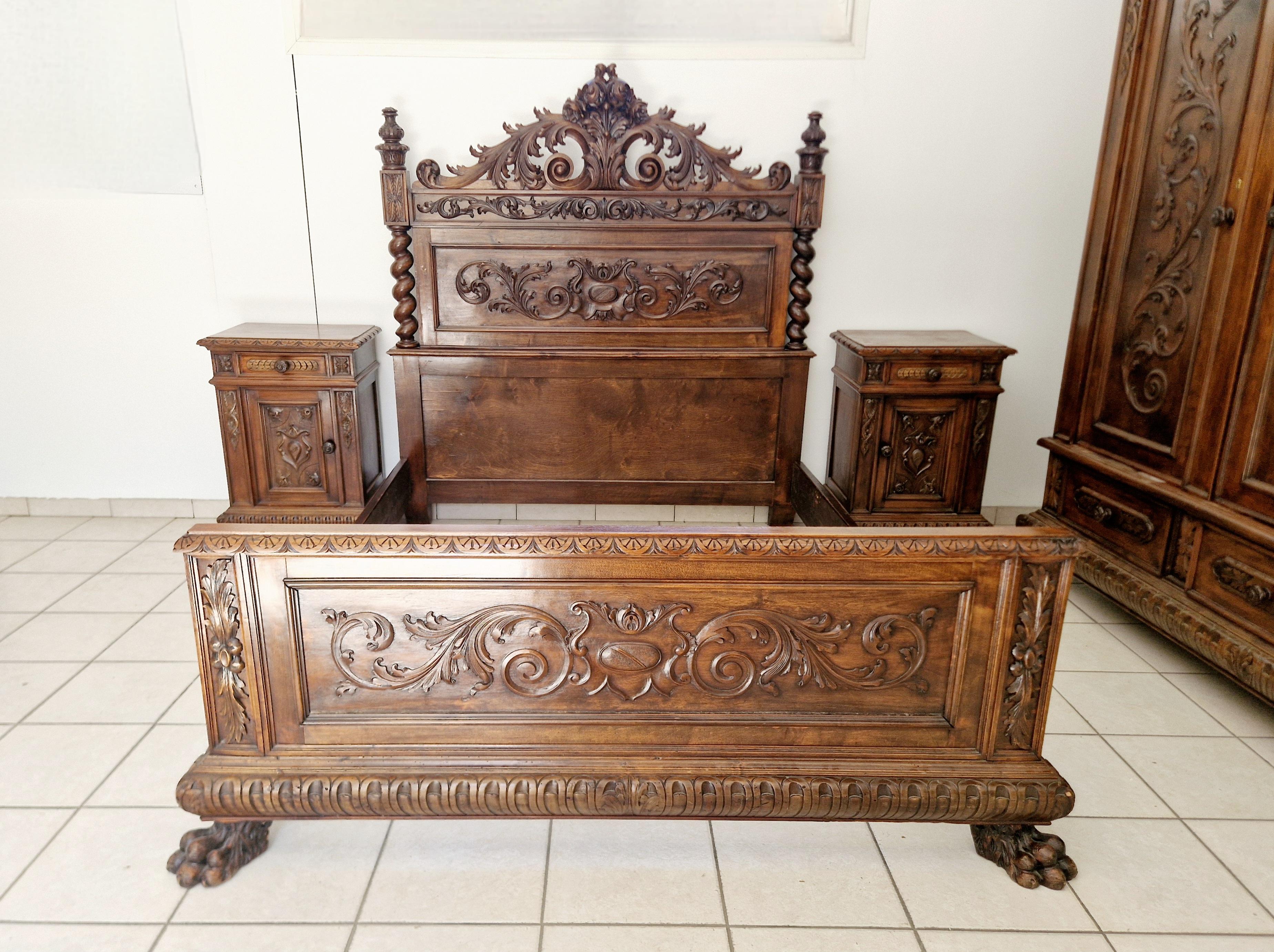 This exquisite 5-piece bedroom set features a magnificent EU King-size bed with an impressive Renaissance-style headboard 172cm H and footboard 70cm, crafted from beautiful walnut wood with fabulous Lion Paw feet.

This Amazing bedroom set also