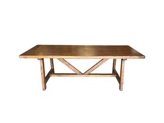 Reproduction ancienne de table italienne de style Fratino du 17ème siècle en châtaignier