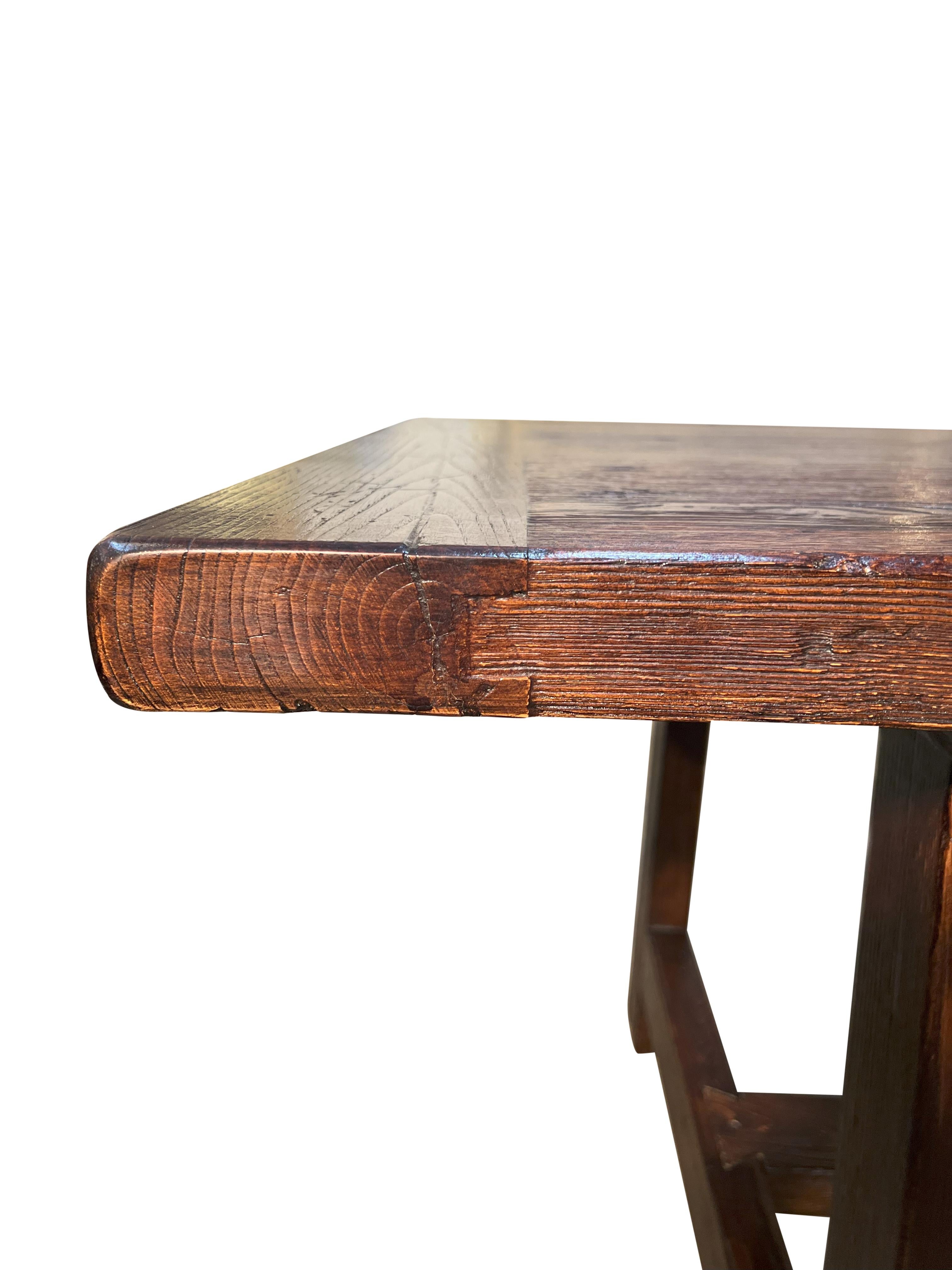 Antique Reproduction of 17th Century Italian Chestnut Fratino Style Table In Excellent Condition For Sale In Encinitas, CA
