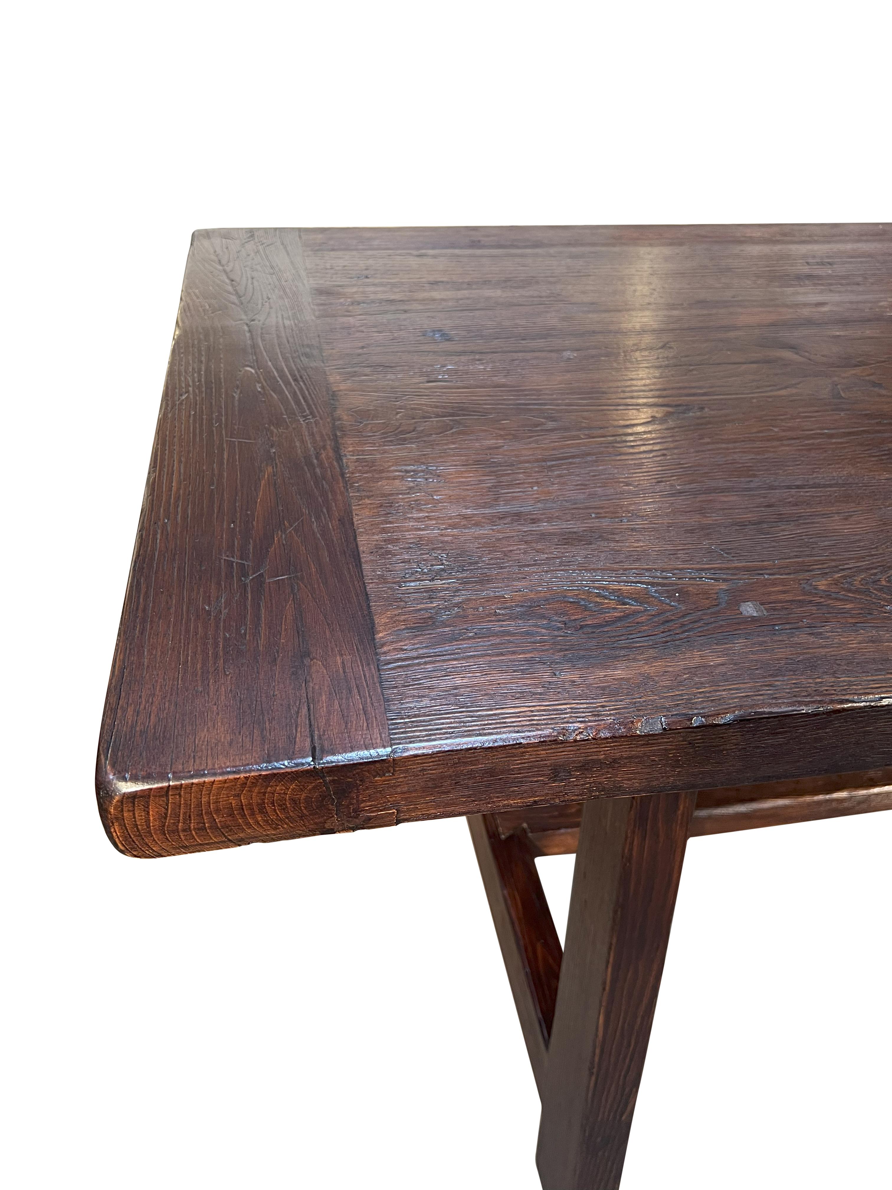 Antique Reproduction of 17th Century Italian Chestnut Fratino Style Table For Sale 2