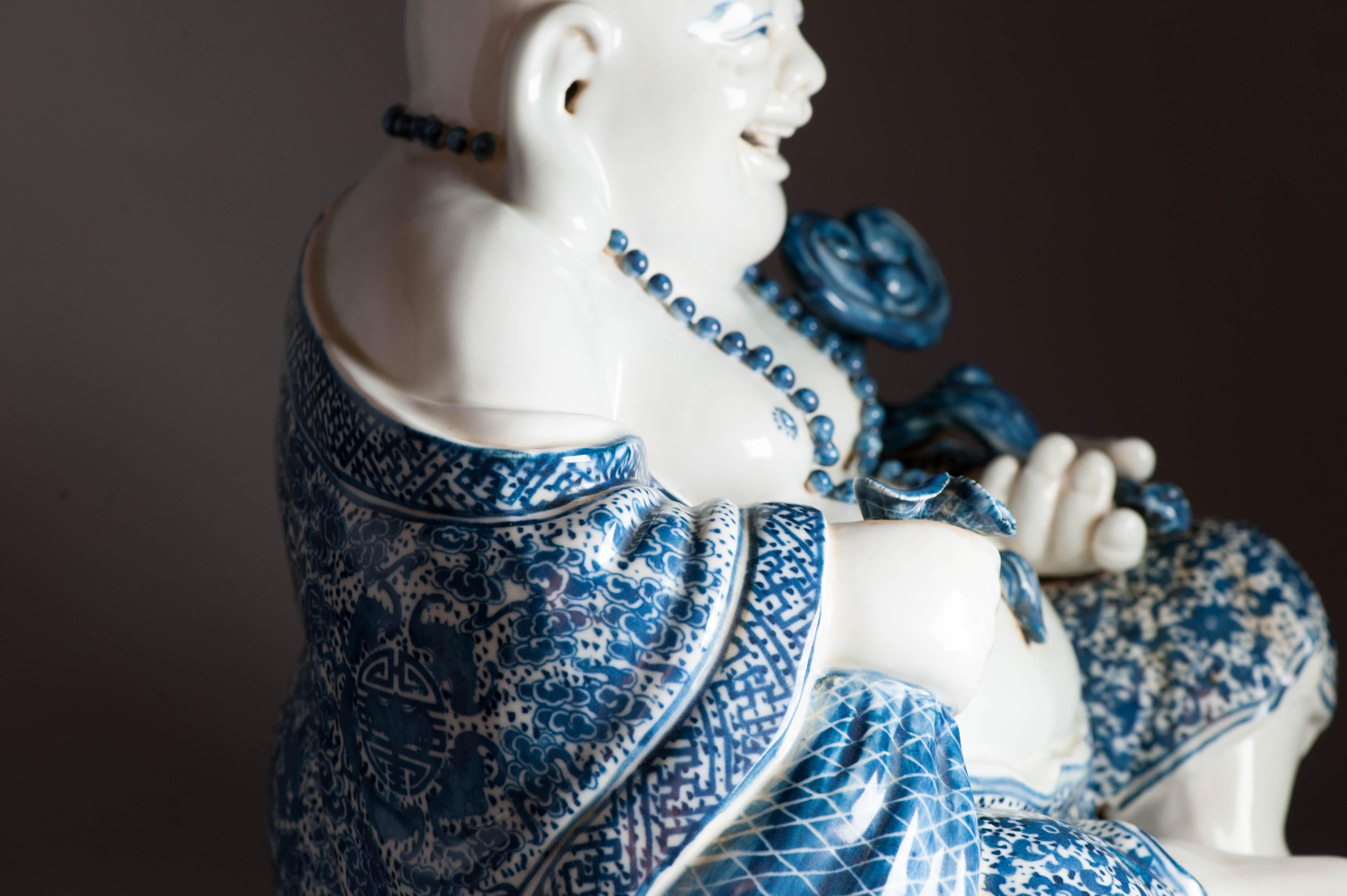 Antiker chinesischer Porzellan-Lachender Buddha aus der Republikzeit 1912-1949 im Angebot 11