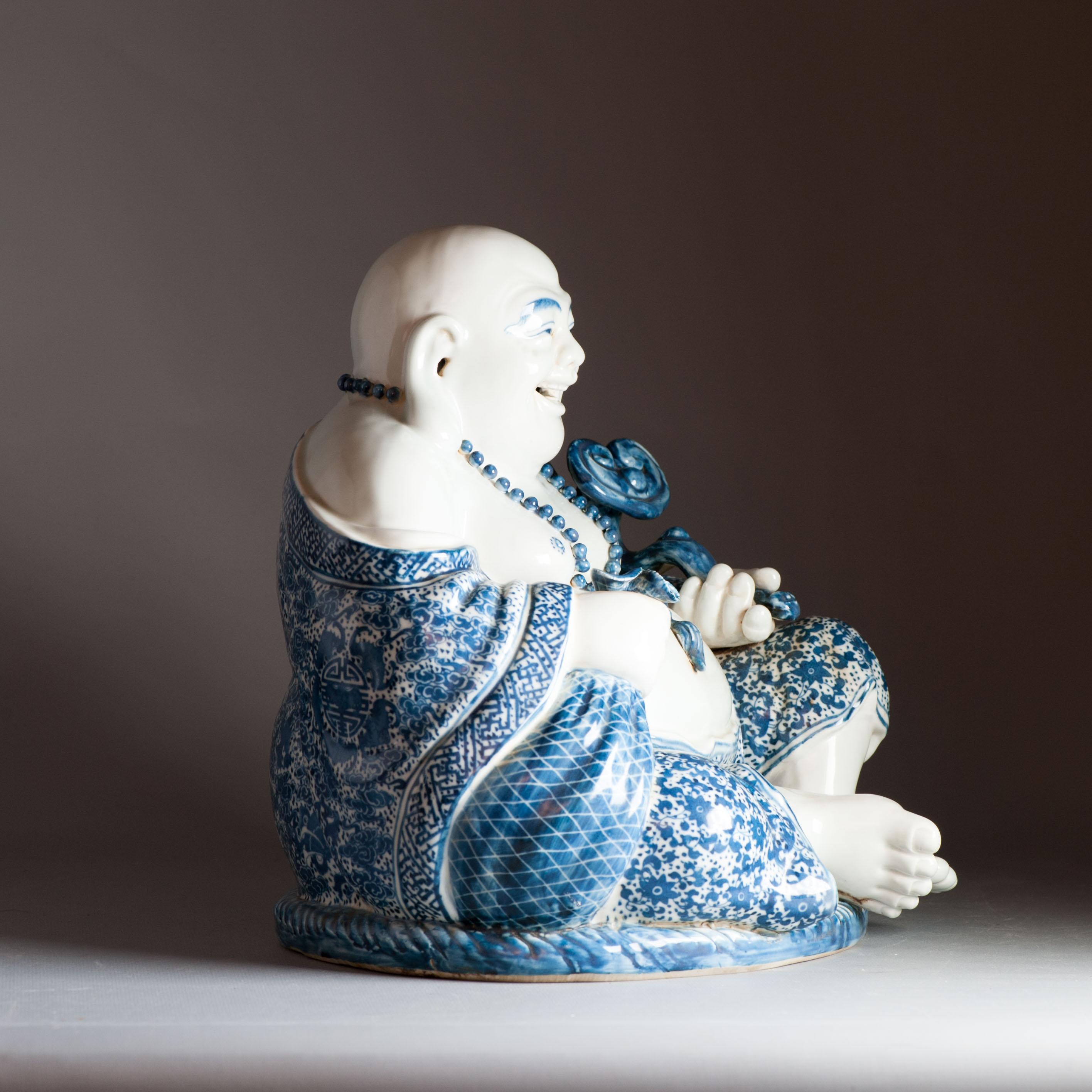 Antiker chinesischer Porzellan-Lachender Buddha aus der Republikzeit 1912-1949 im Angebot 12
