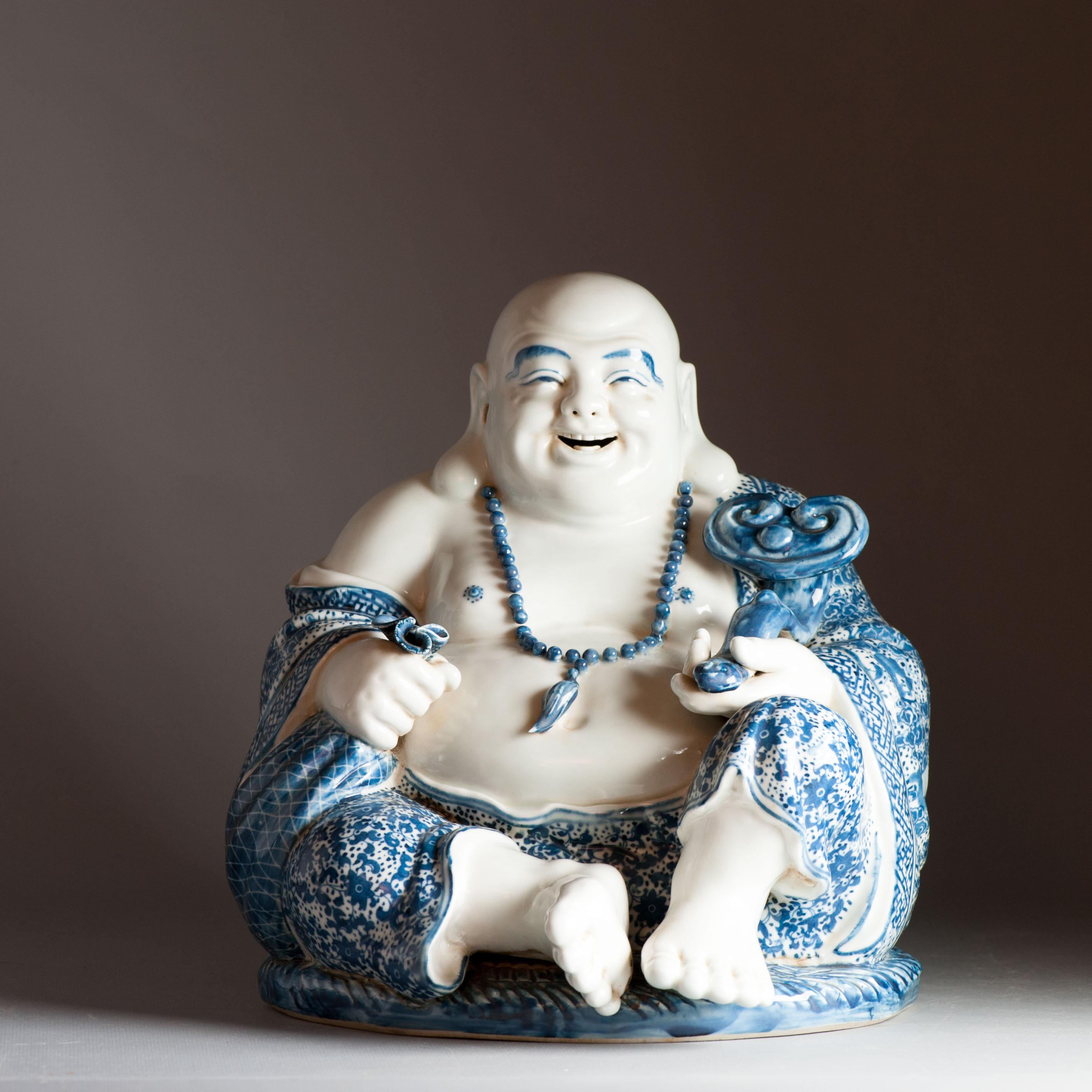 Antiker chinesischer Porzellan-Lachender Buddha aus der Republikzeit 1912-1949 im Angebot 15