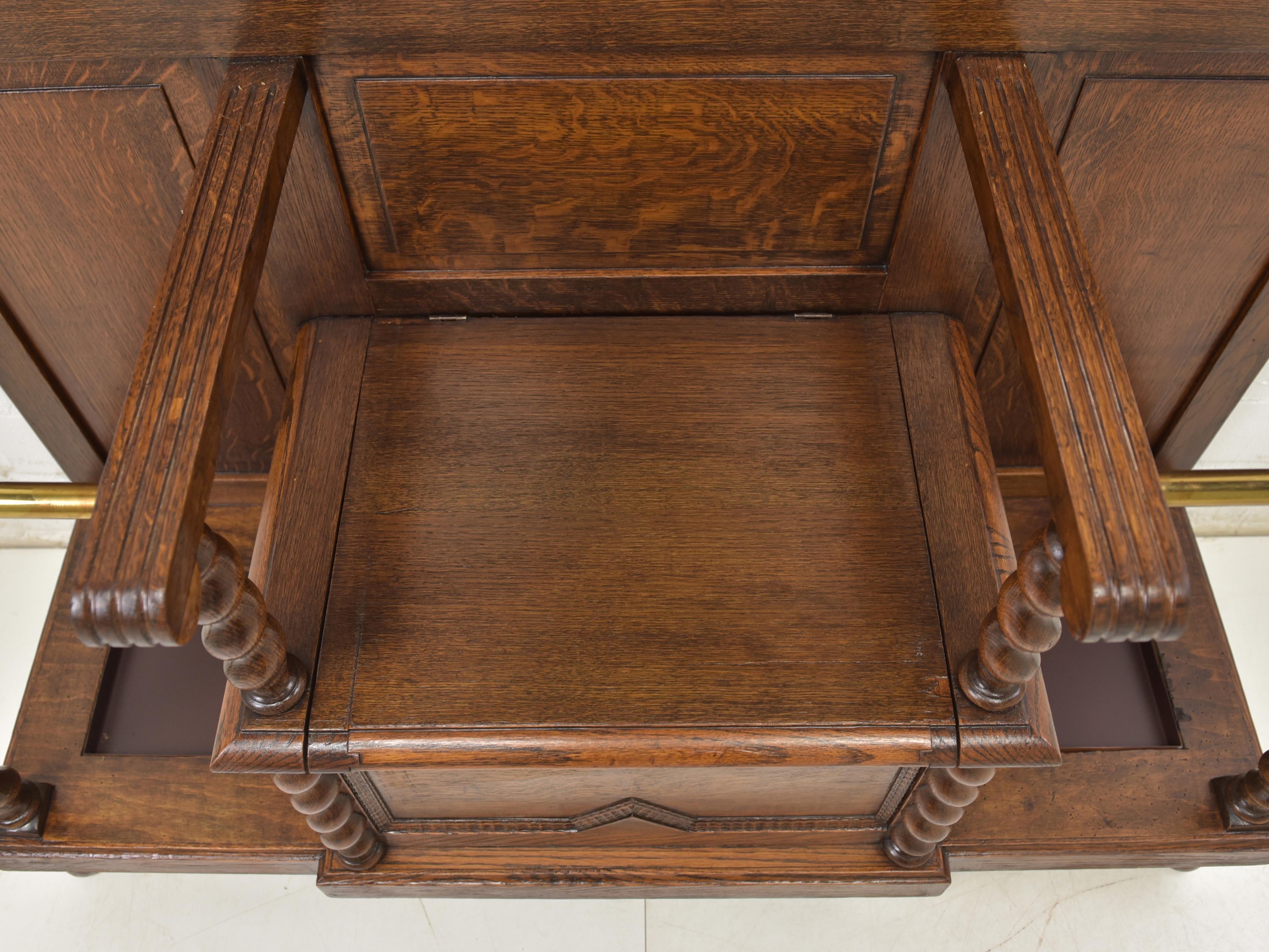 Antique Restored Art Deco Wardrobe with Bench and Mirror (Circa 1925) In Good Condition In Lüdinghausen, DE