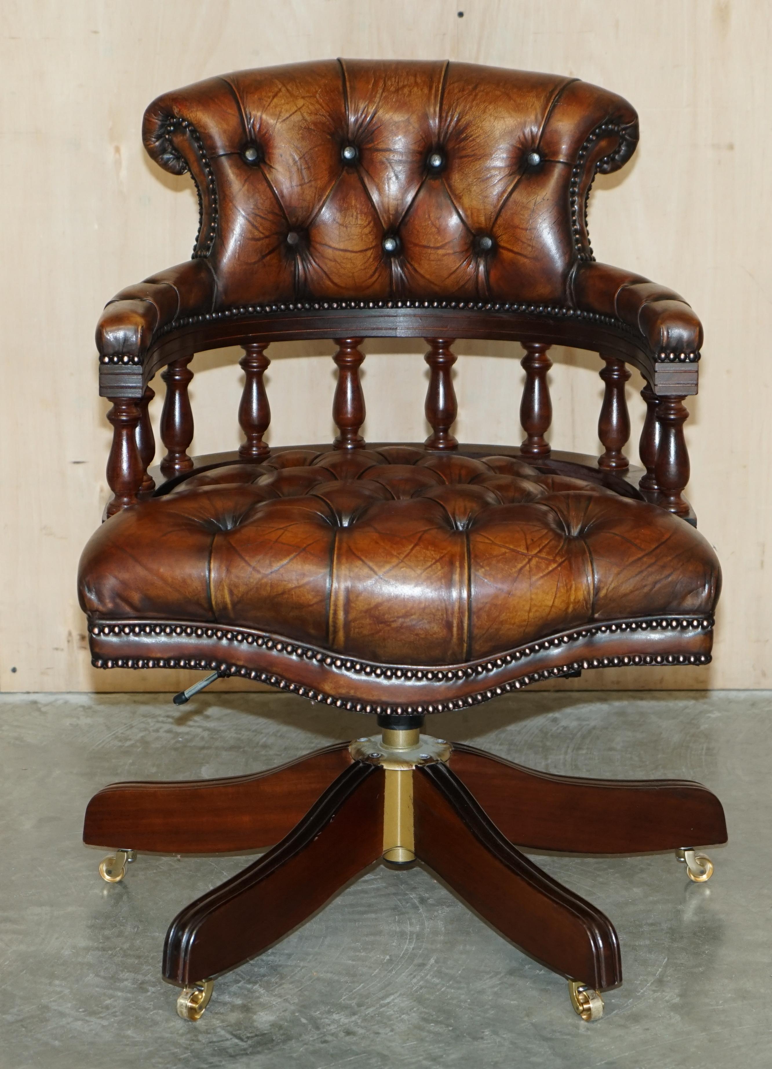 We are delighted to offer for sale this lovely fully restored original oak framed vintage hand dyed Chesterfield cigar brown leather directors chair with solid brass English castors.

A very good looking well made and comfortable directors chair,