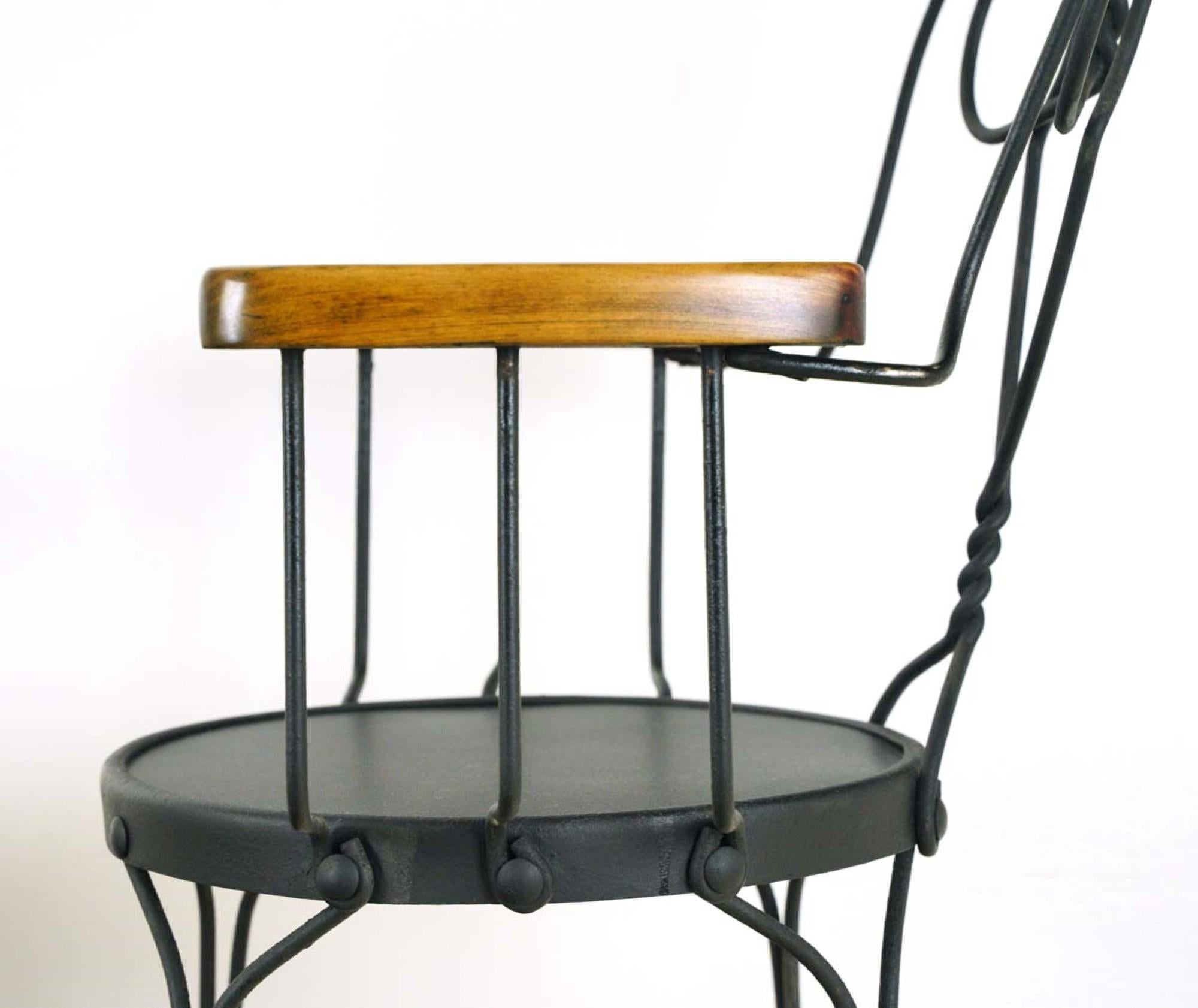 Antique Restored Counter Height Billiard Room Chair en Bueno estado para la venta en New York, NY
