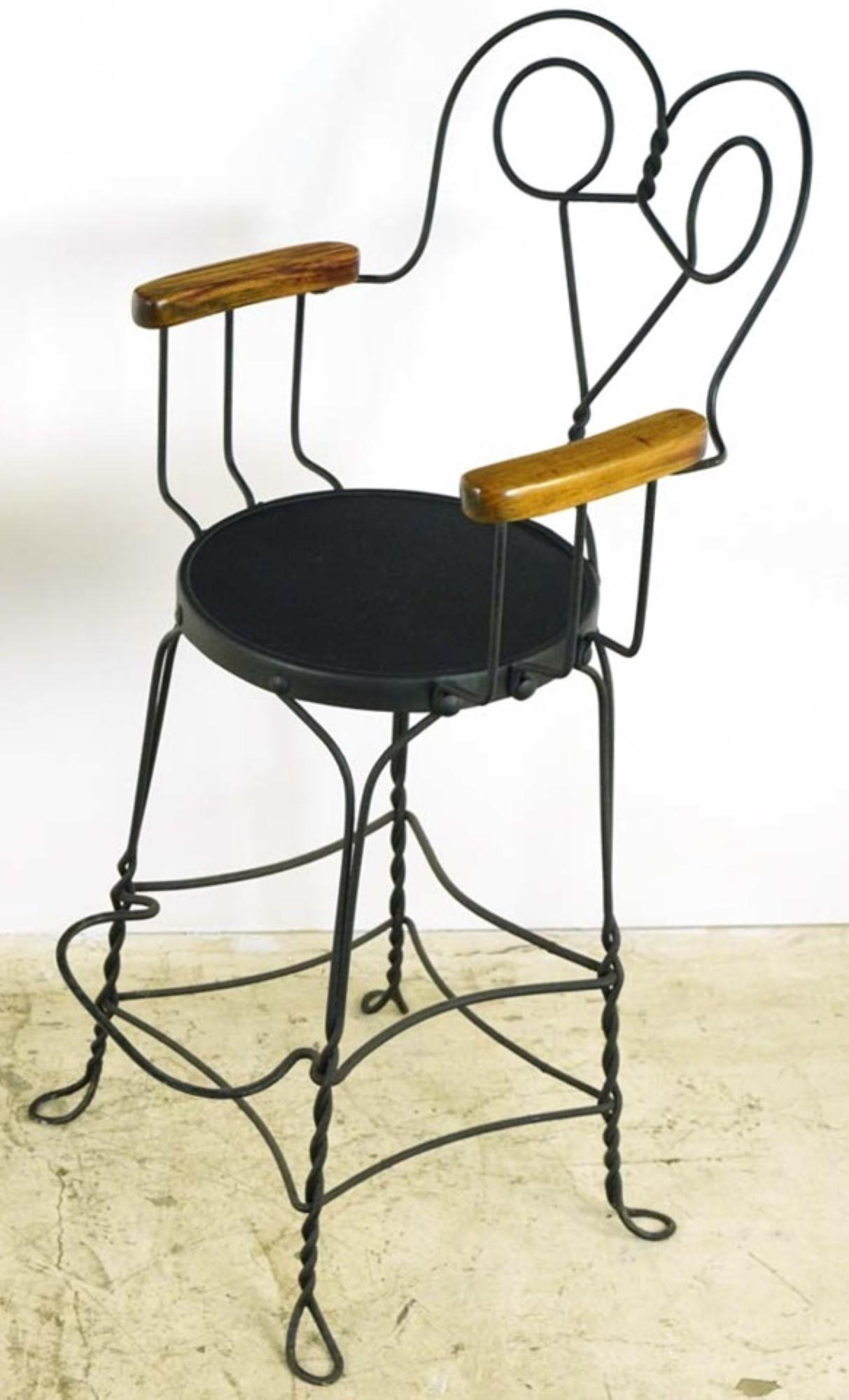 Antique Restored Counter Height Billiard Room Chair siglo XX en venta