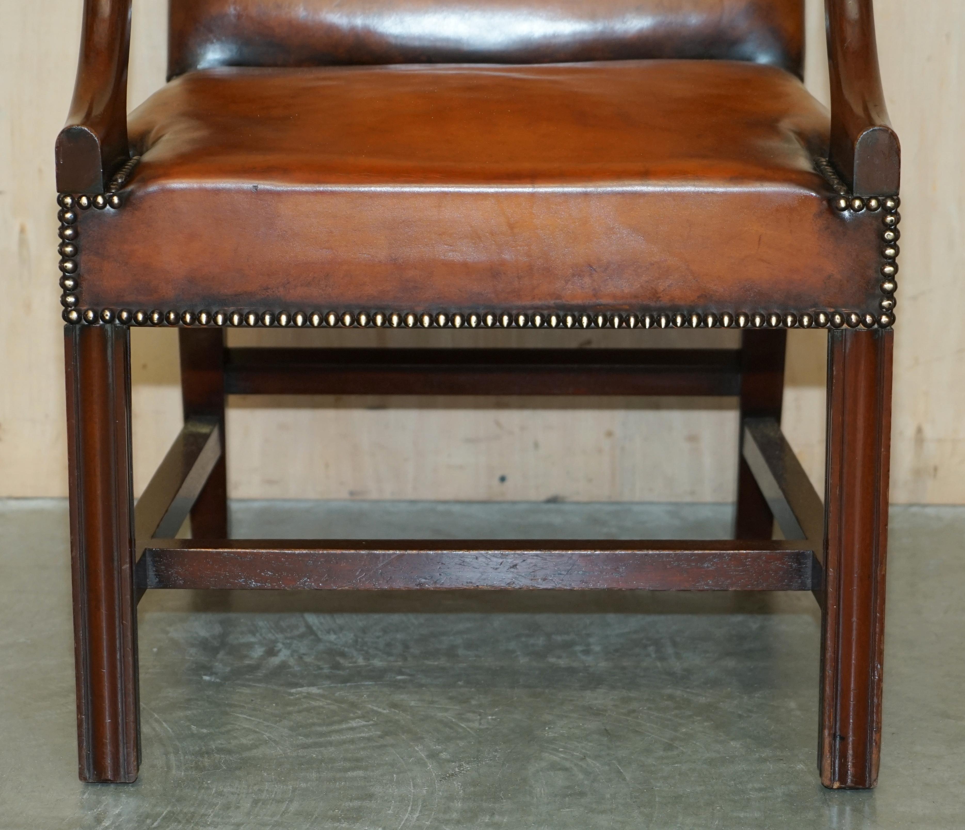 ANTiQUE RESTORED GAINSBOROUGH HAND DYED WHISKY BROWN LEATHER OFFICE DESK CHAIR For Sale 2