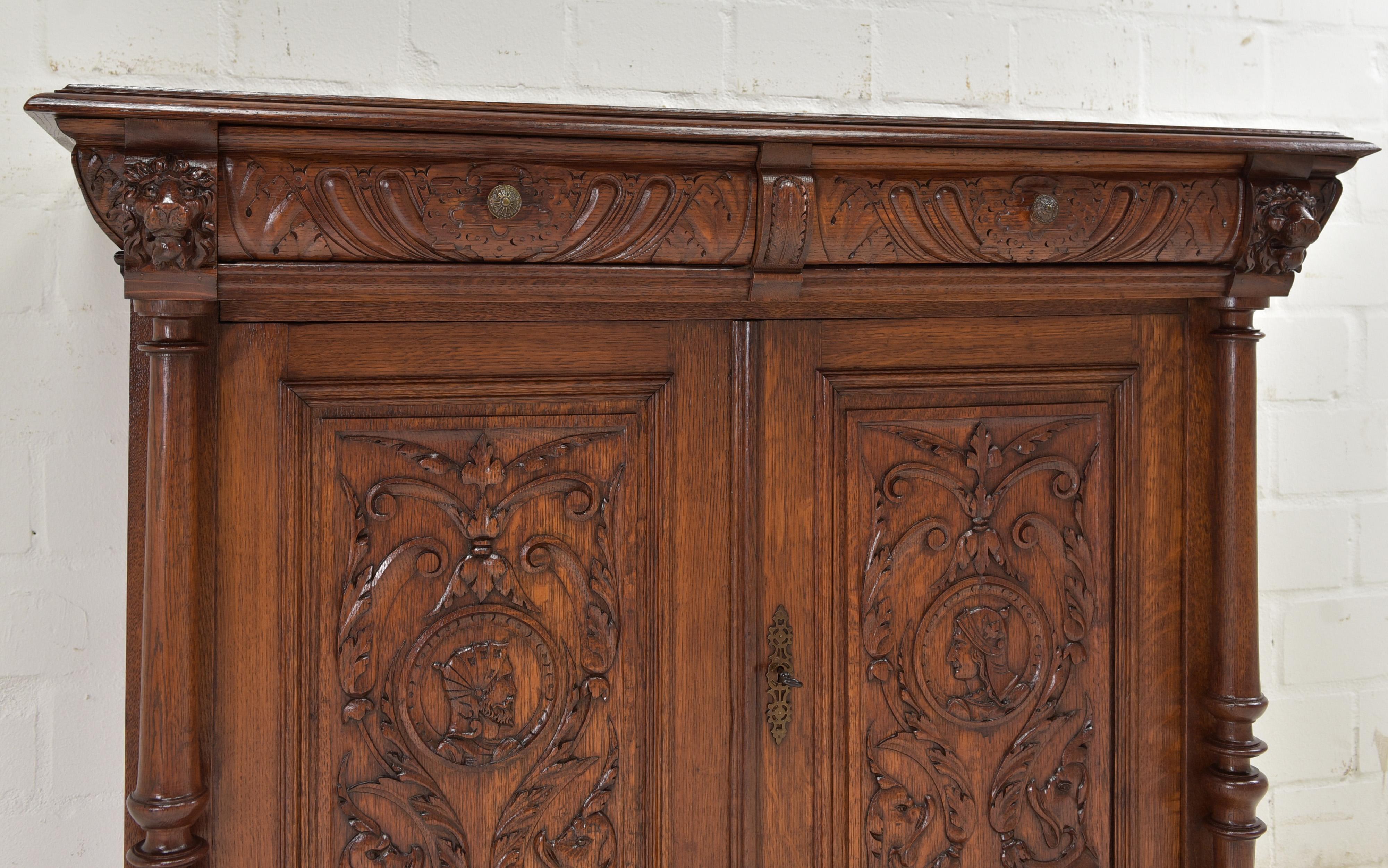 Antikes restauriertes Eichen-Sideboard aus der Gründerzeit (um 1900) (Eichenholz)