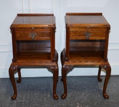 ANTIQUE RESTORED PAIR OF 1920S ART DECO QUEEN ANNE BEDSIDE TABLES NiGHTSTANDS