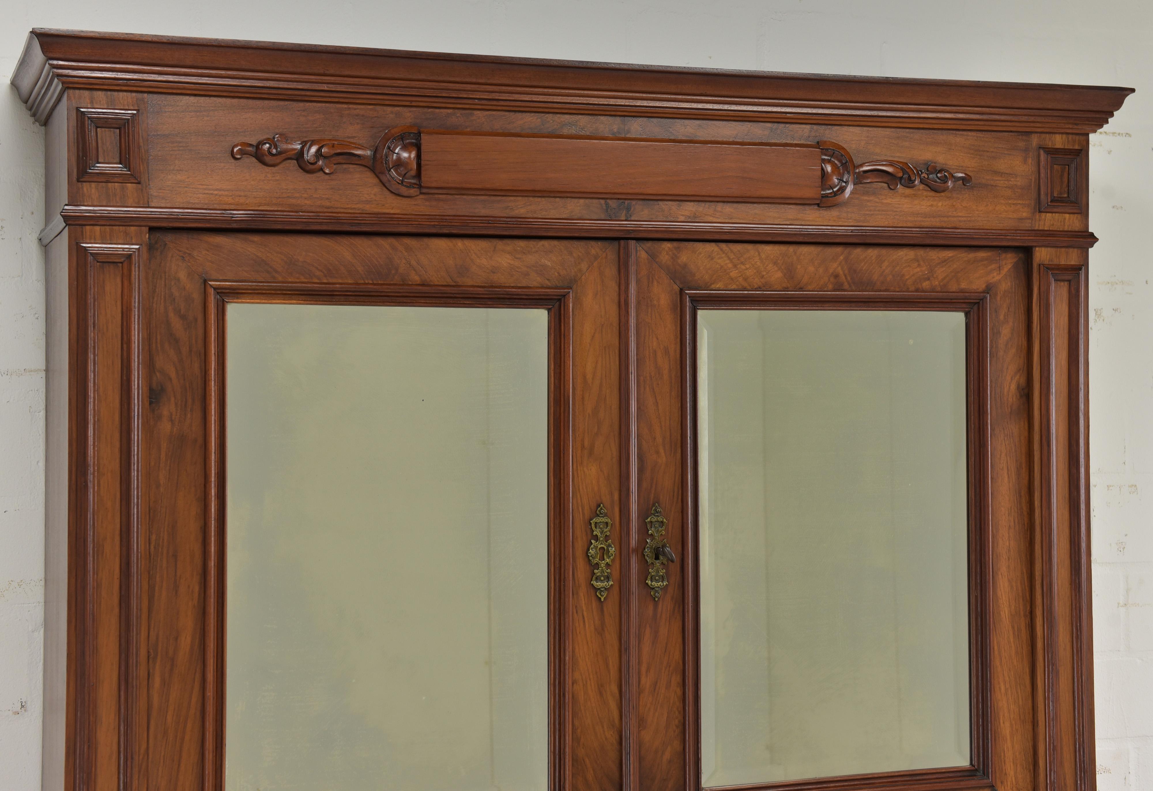 Antique Restored Sideboard from the Gründerzeit Era (circa 1900) For Sale 2