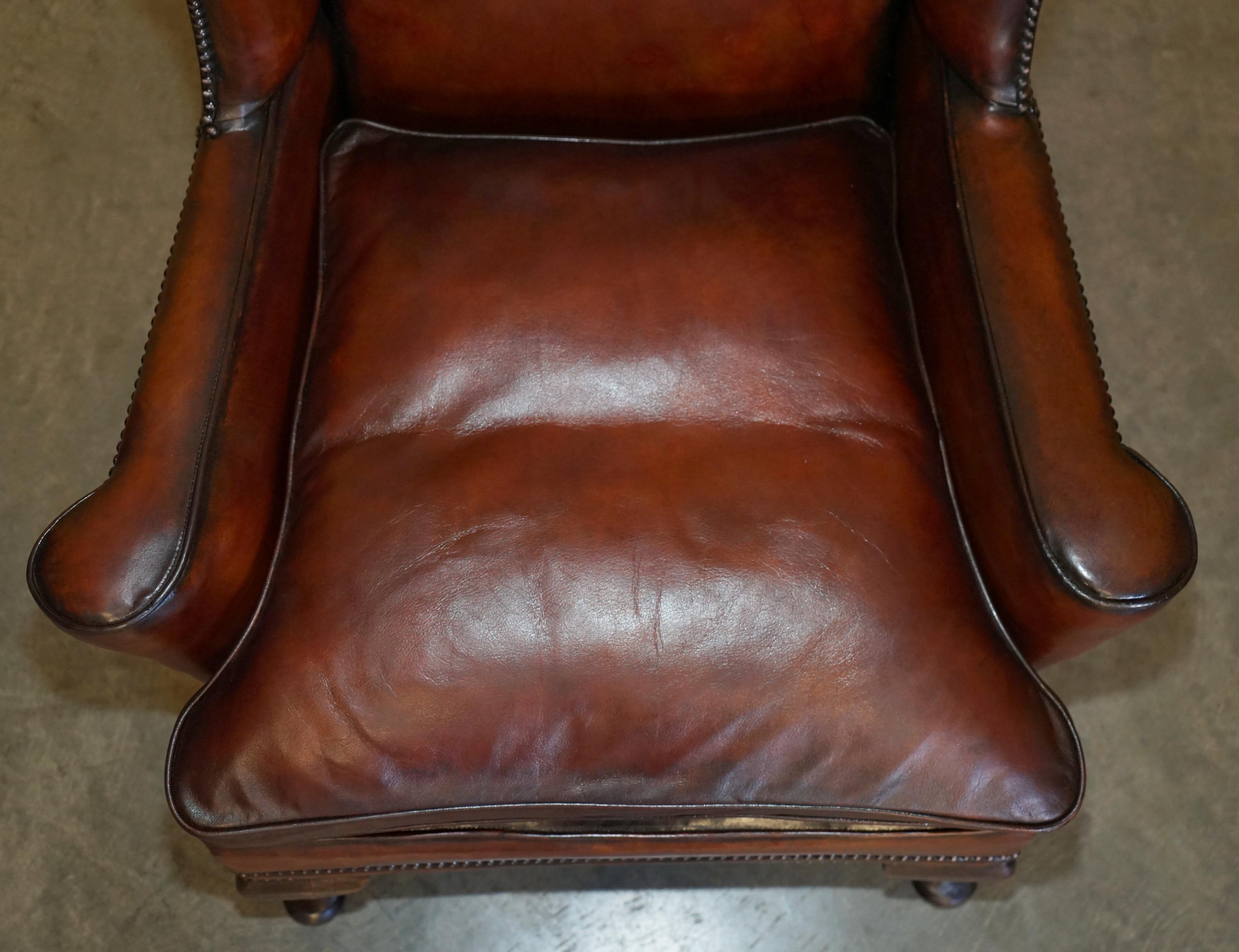 ANTIQUE RESTORED ViCTORIAN PERIOD CIRCA 1880 WINGBACK BROWN LEATHER ARMCHAIR Bon état - En vente à West Sussex, Pulborough