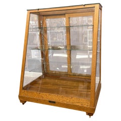 Armadi in Wood