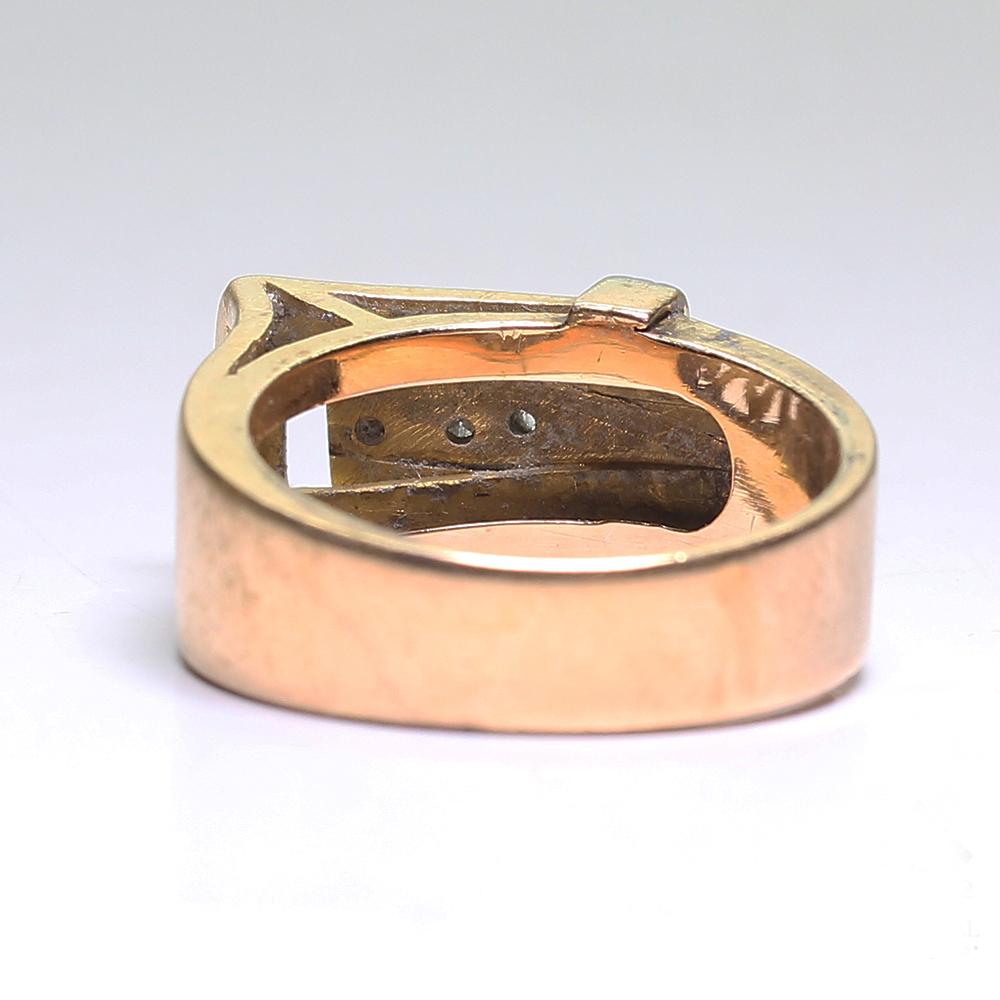 Women's or Men's Antique Retro 18 Karat Gold Diamond Ring