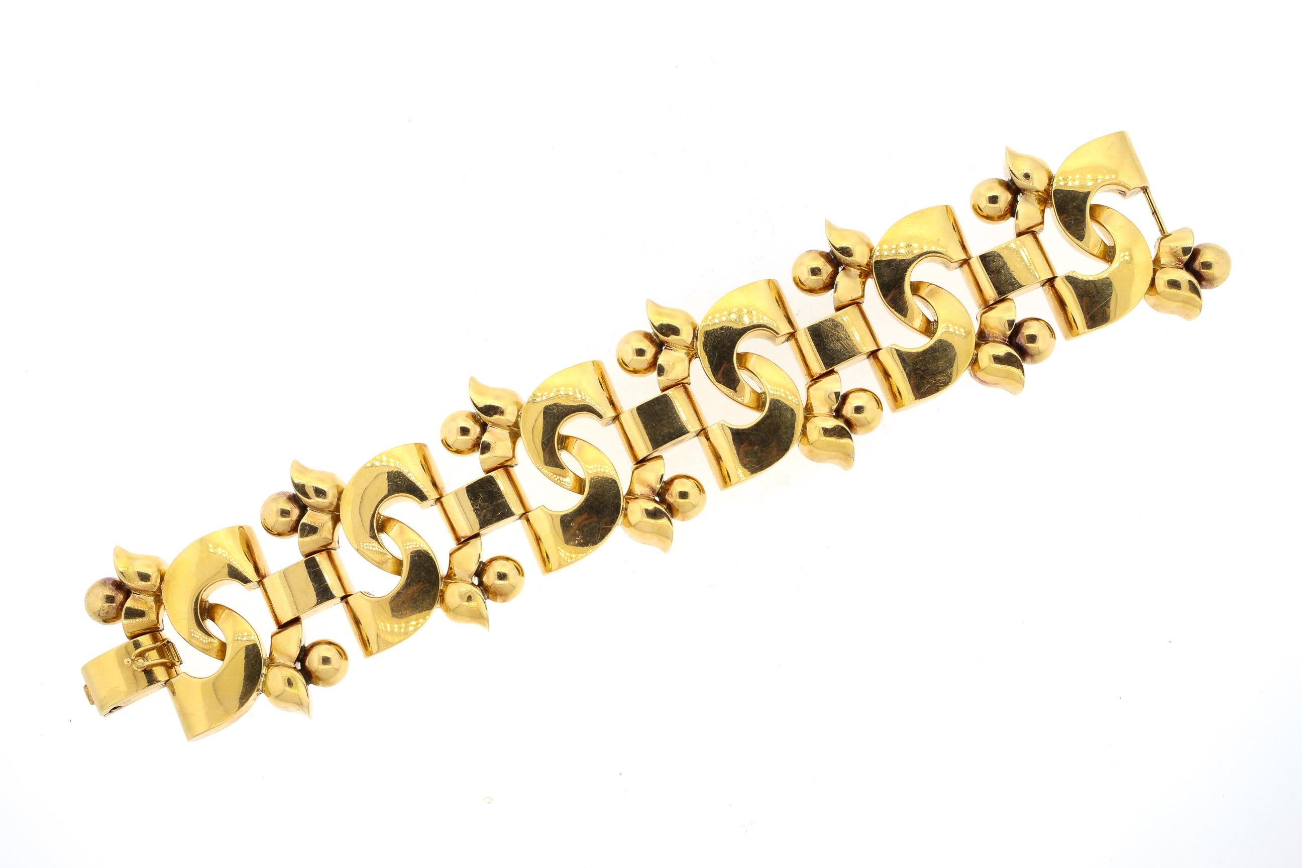 Antique Retro 18 Karat Yellow Gold Wide Link Bracelet 4