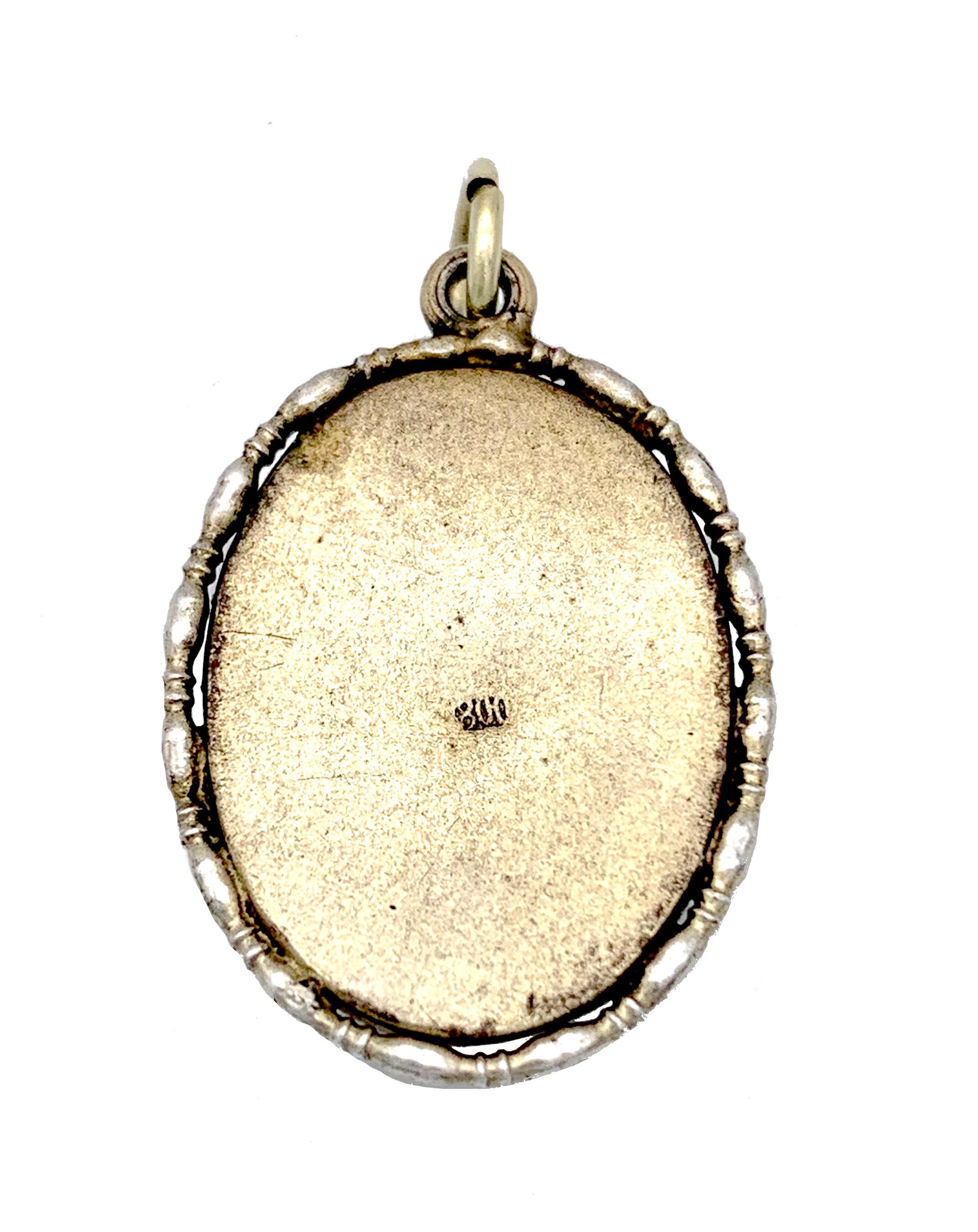 Antique Reverse Christal Silver Pendant Flower Bouquet In Good Condition For Sale In Munich, Bavaria