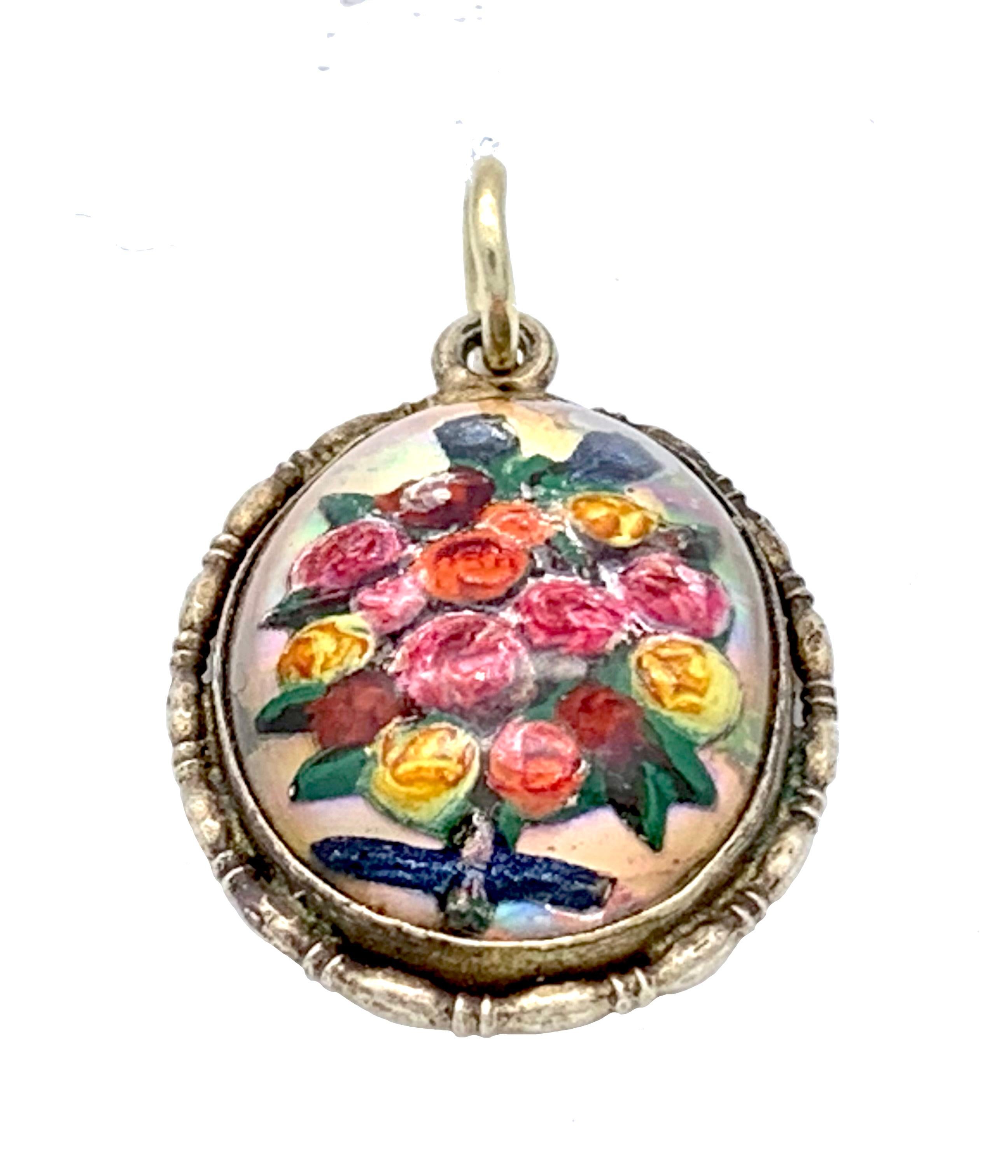 Women's Antique Reverse Christal Silver Pendant Flower Bouquet For Sale