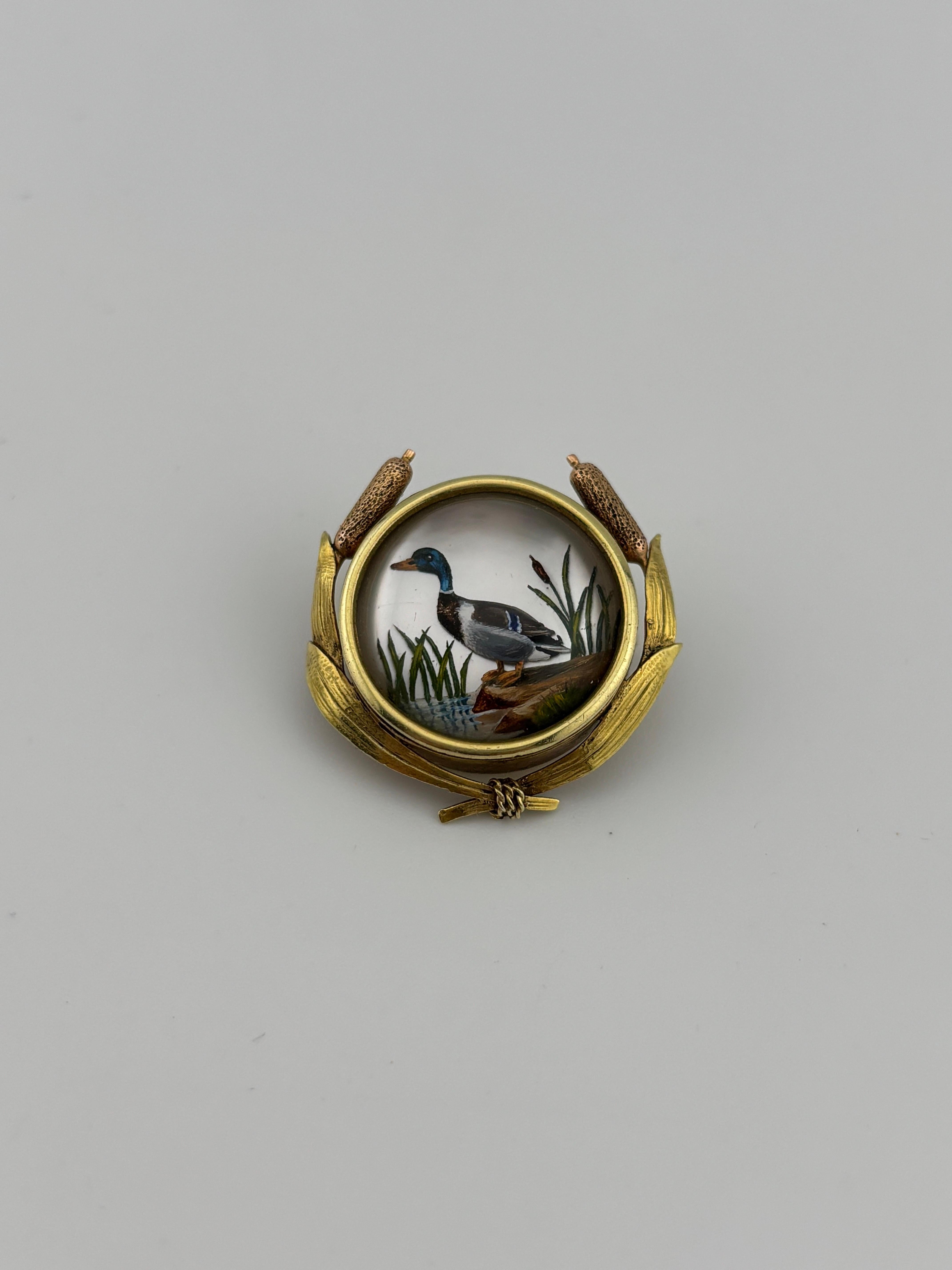 Antique Reverse Painted Essex Rock Crystal 14k Yellow Gold Duck Brooch/Pin In Good Condition For Sale In Bernardsville, NJ