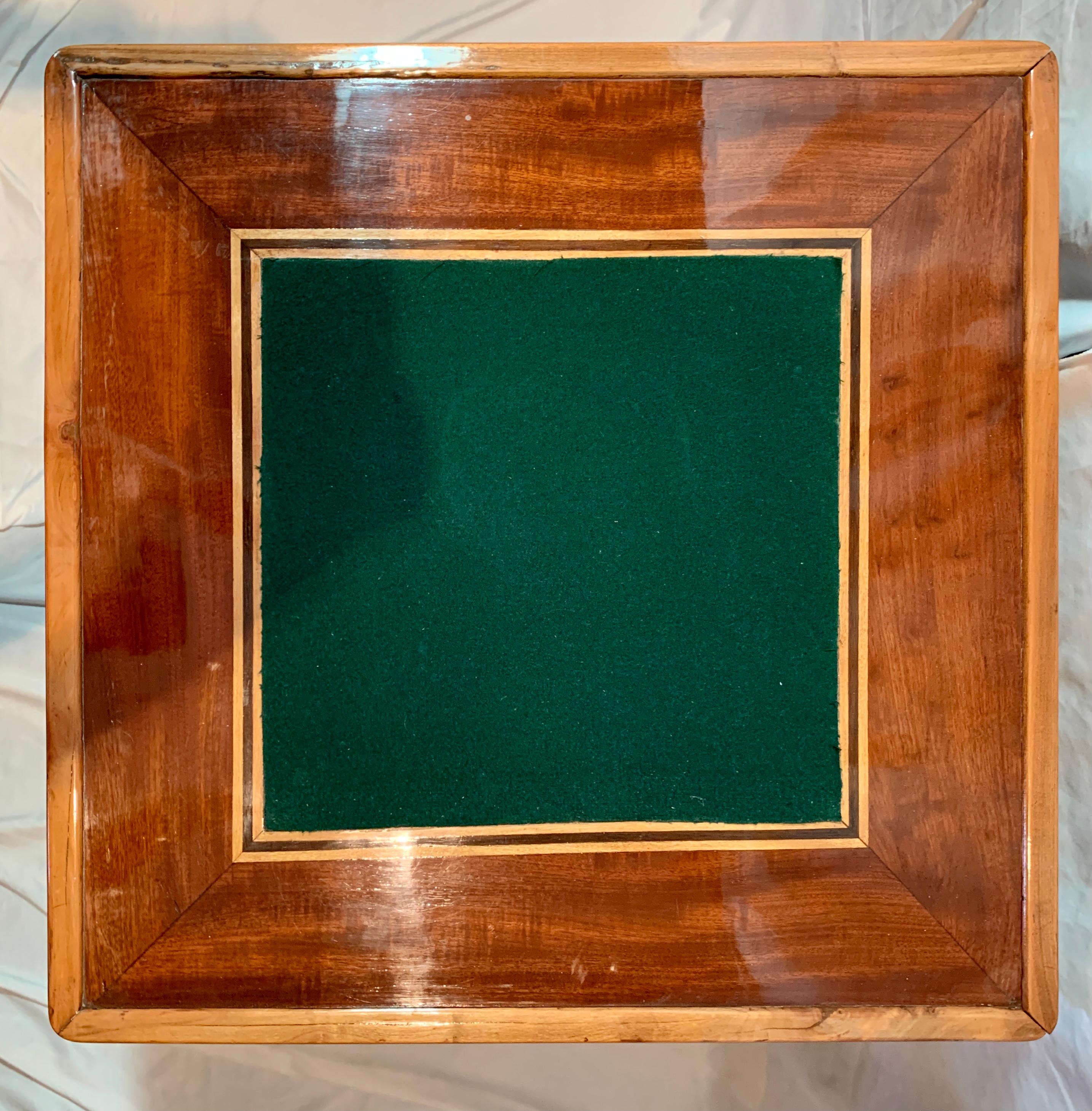Antique Reversible Games Table with Chess and Backgammon, Circa 1890 In Good Condition In New Orleans, LA