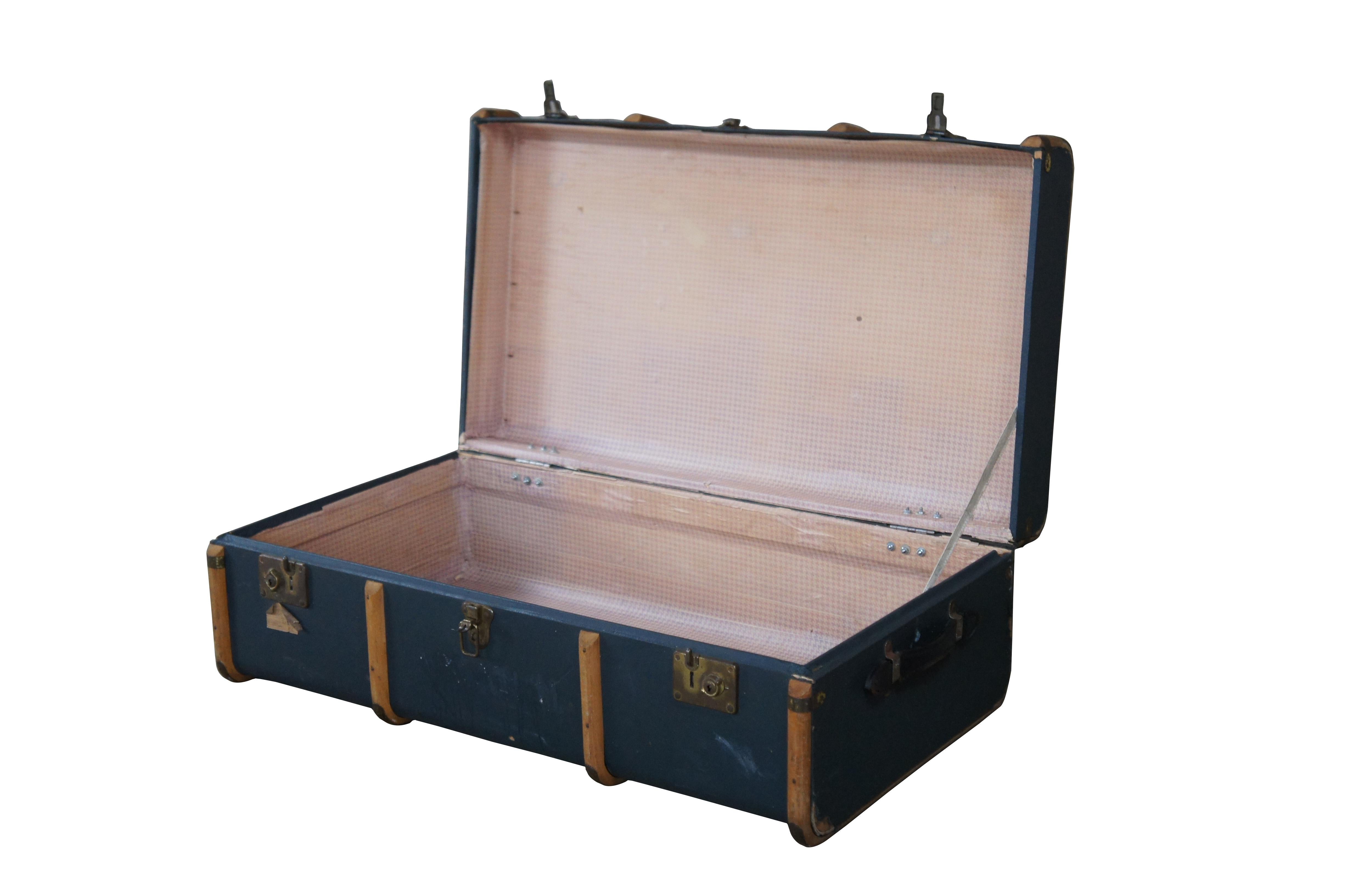 Antique RH Phillips English Steamer Trunk Banded Luggage Suitcase Chest In Good Condition In Dayton, OH
