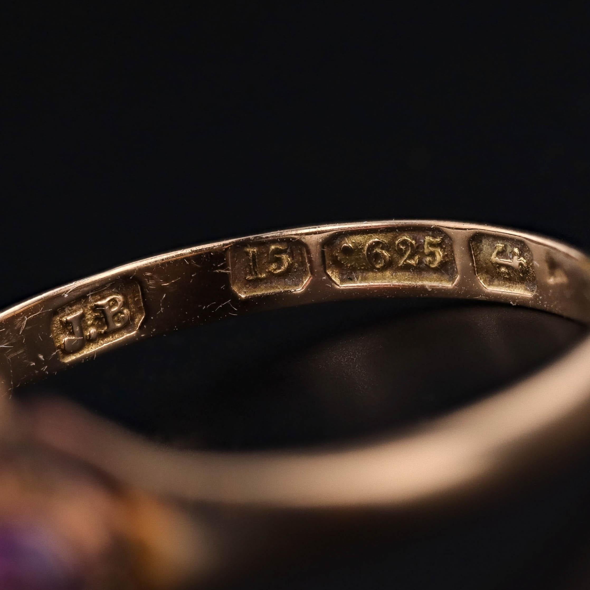 Bague ancienne en or 15ct, grenat rhodolite et diamant Bon état - En vente à Lewisburg, PA