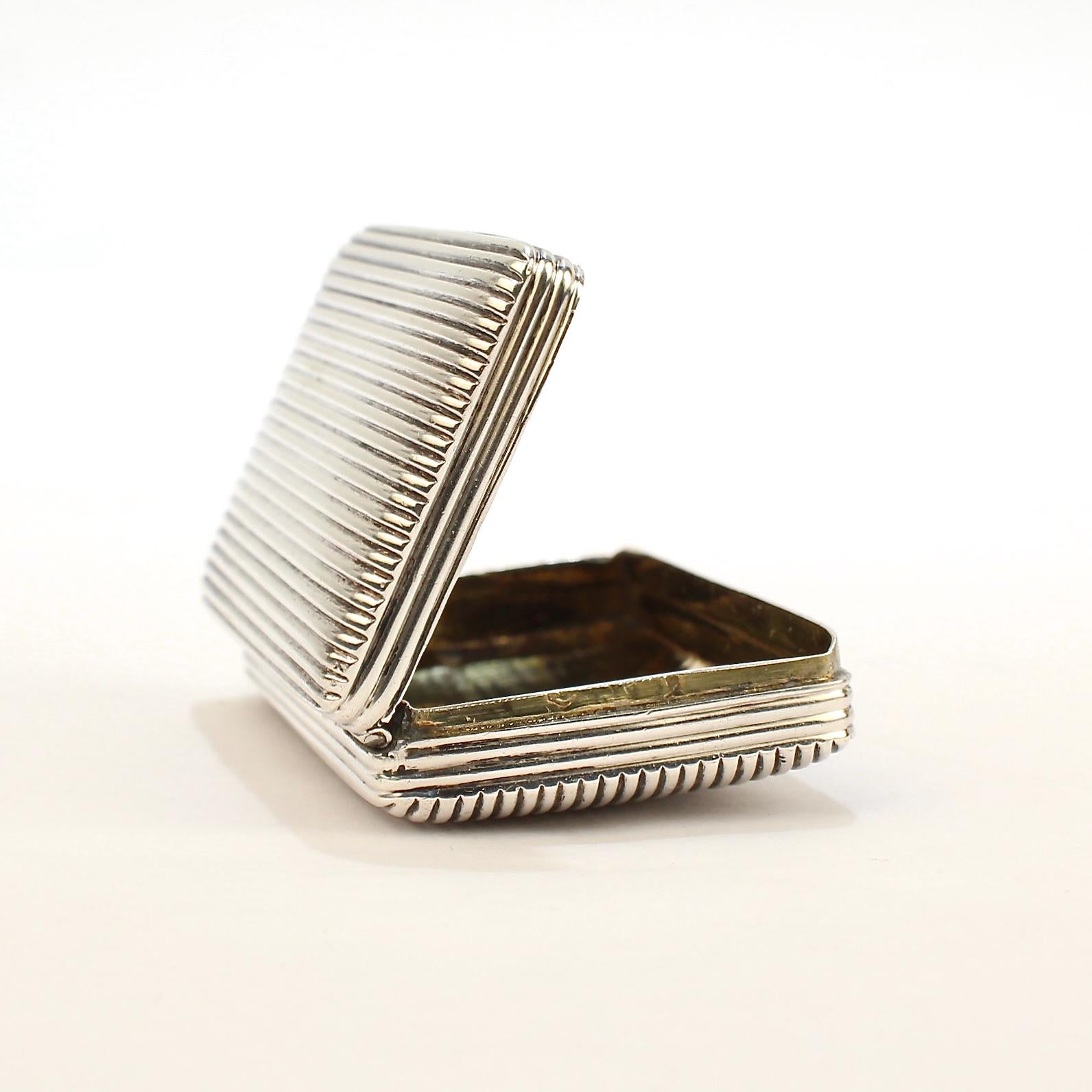 Antique Ribbed French Sterling Silver Snuff Box from the Mario Buatta Collection 4
