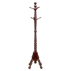 Porte-manteau ancien en acajou strié