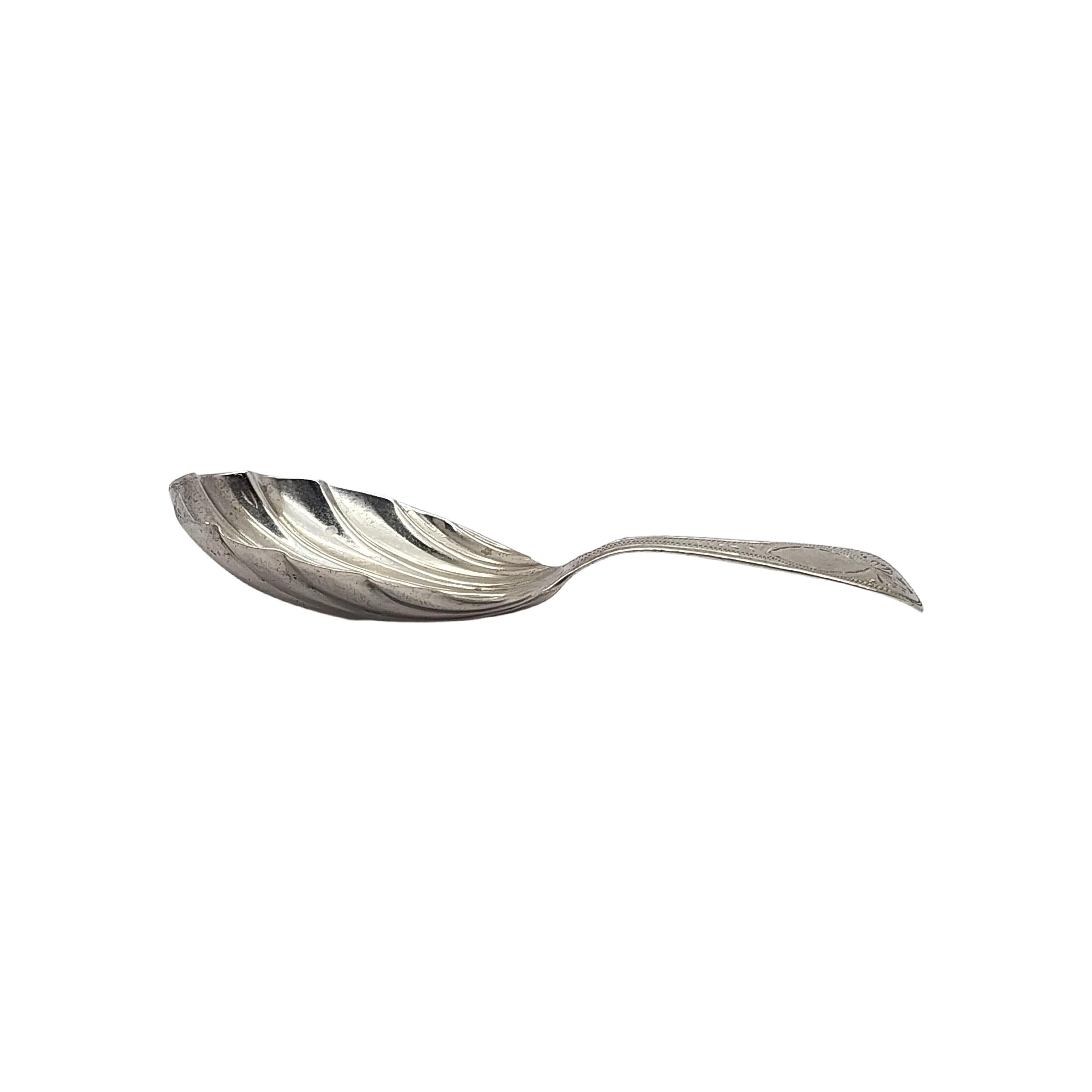 Antique Richard Crossley London English Sterling Tea Caddy Shell Bowl Spoon In Good Condition For Sale In Washington Depot, CT
