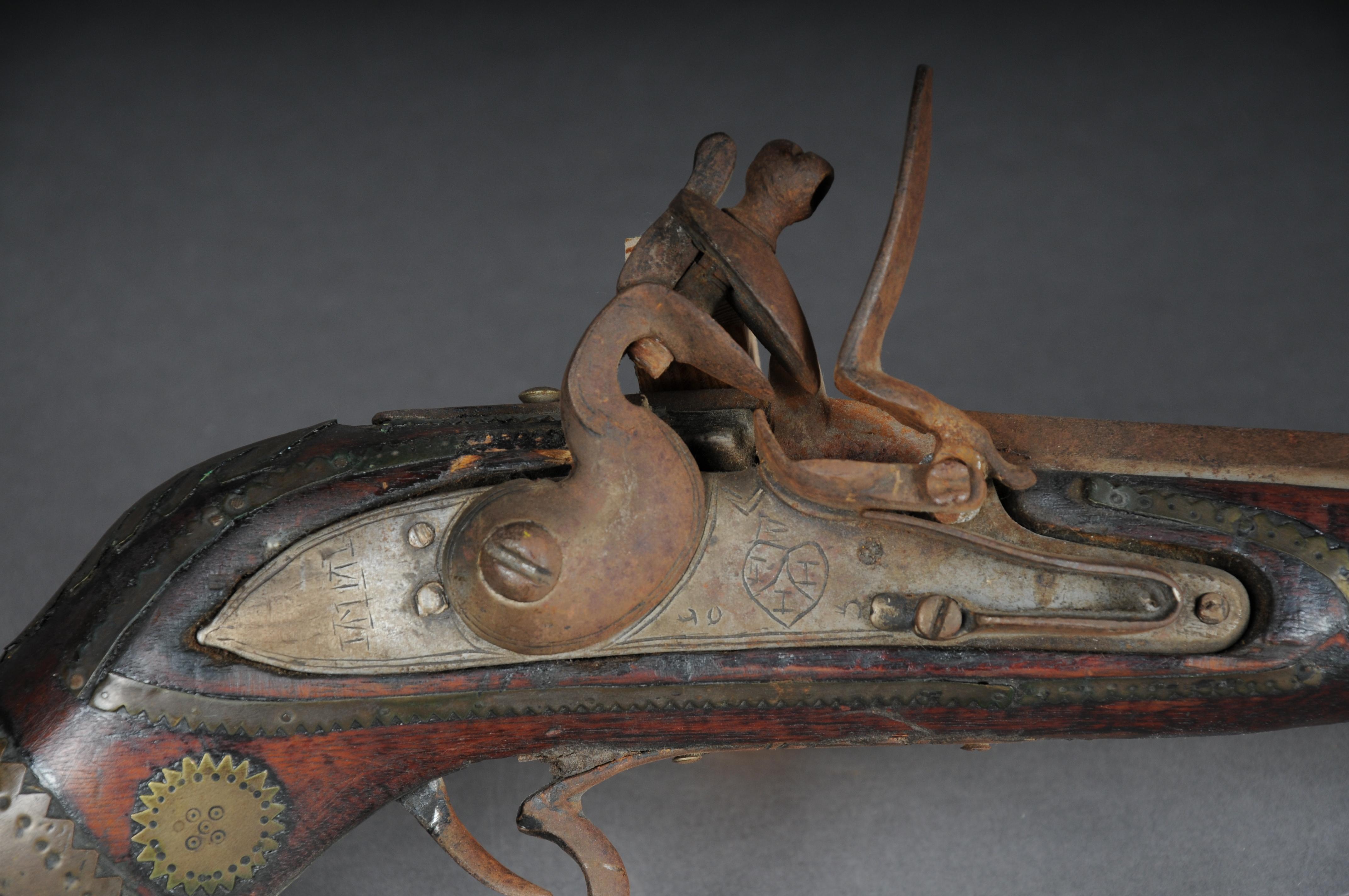 ancient rifle