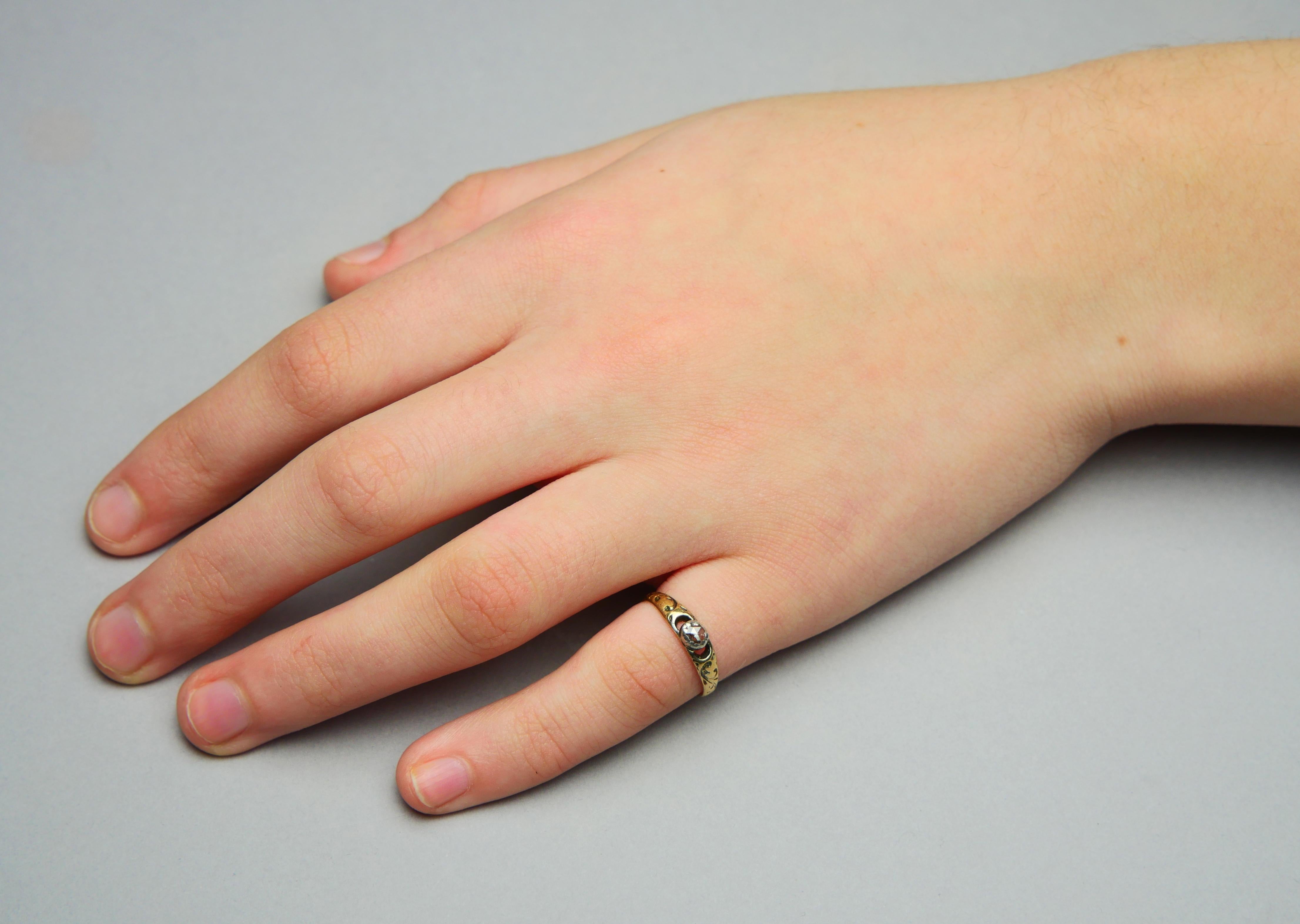 Antique Ring 0.25ct. Diamond Enamels solid 18K Gold Silver Ø4.25US/1.25 gr For Sale 3