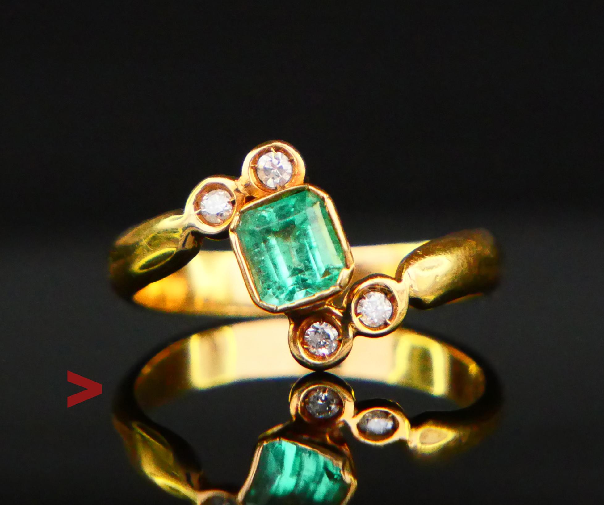 Elegant Emerald and Diamonds European Ring with curved band in solid 18ct Yellow Gold + bezel set natural emerald cut Emerald stone 5 mm x 4.55 mm x 3.15 mm deep / ca. 0.6 ct of deep/strong Green color accented with four old European cut natural
