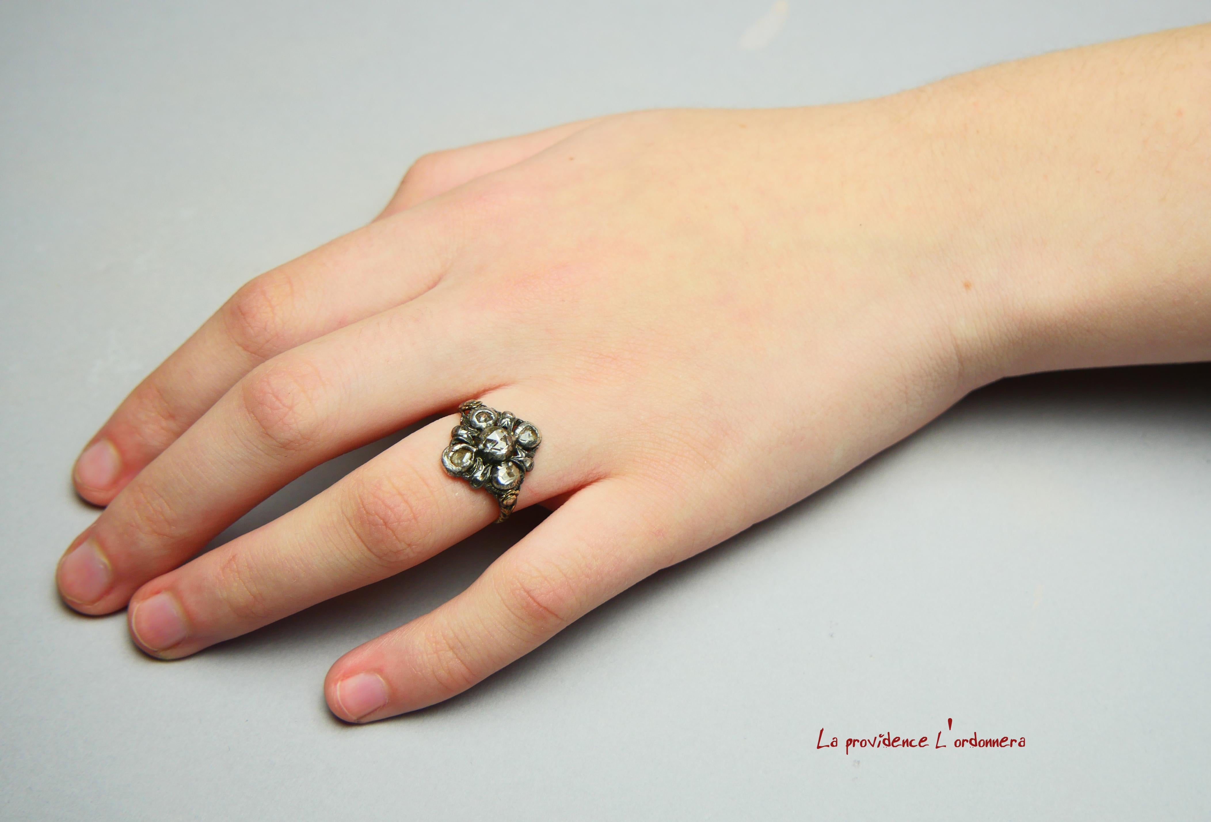 Antique Ring 1 ctw. Diamonds solid 18K Gold Silver US6 / 3.8gr For Sale 1