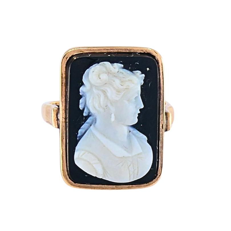 Anello antico 14k con cammeo intagliato In condizioni buone in vendita a Beverly Hills, CA