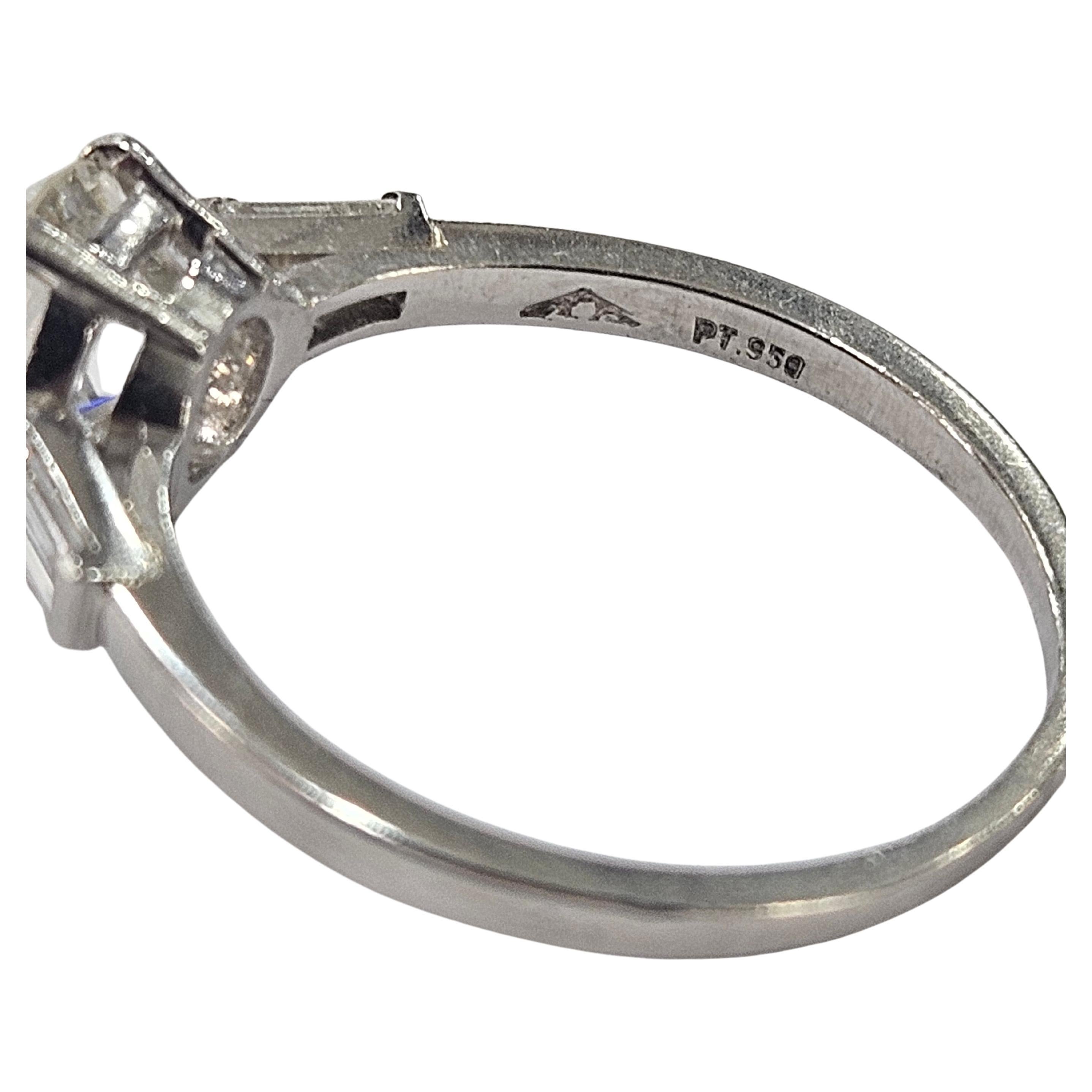 Antique Ring  Circa 1920  Old Cut Diamond 1.25 Cwt and two Baguette Platinum 950 For Sale 2