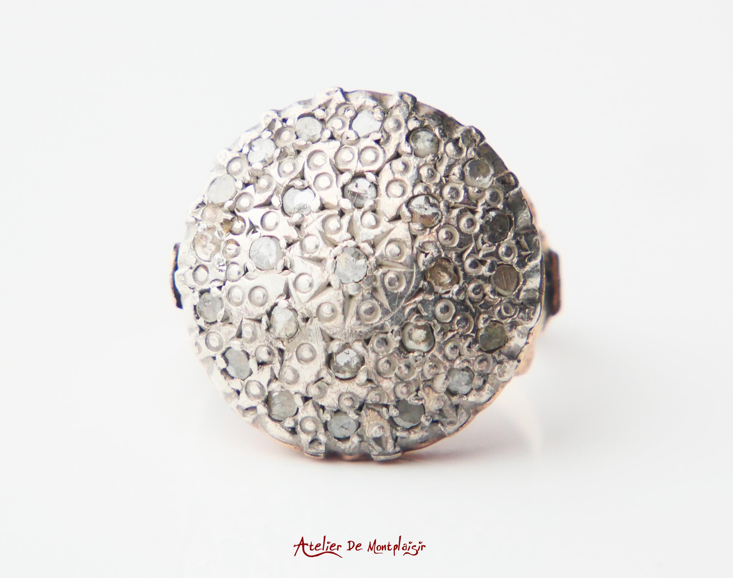 Antique Ring Diamonds solid 9K Yellow Gold Silver Ø 9 US/ 7.2 gr For Sale 5