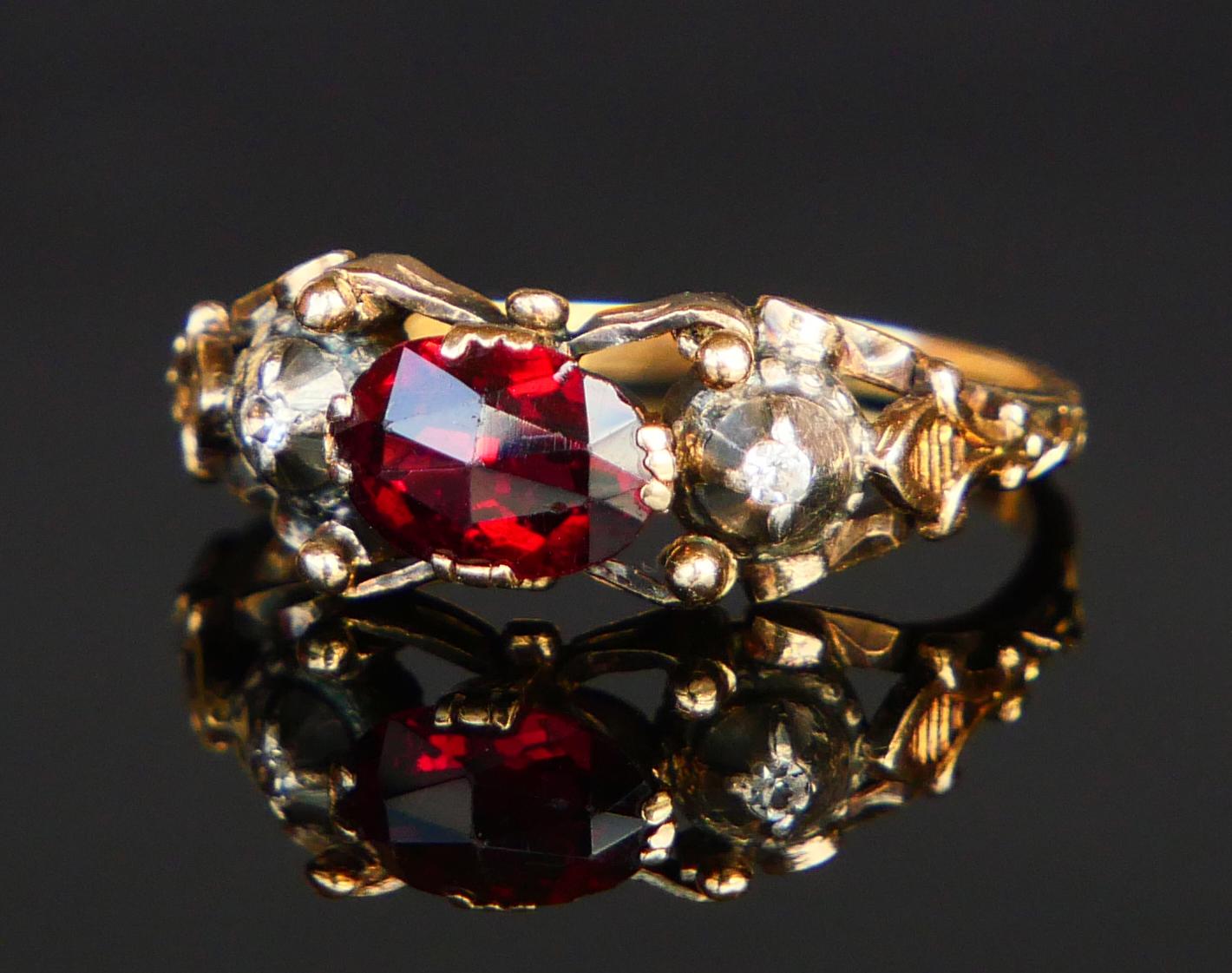 Women's Antique Ring Garnet Diamonds solid 18K Gold Silver ØUS6 / 3.28gr For Sale