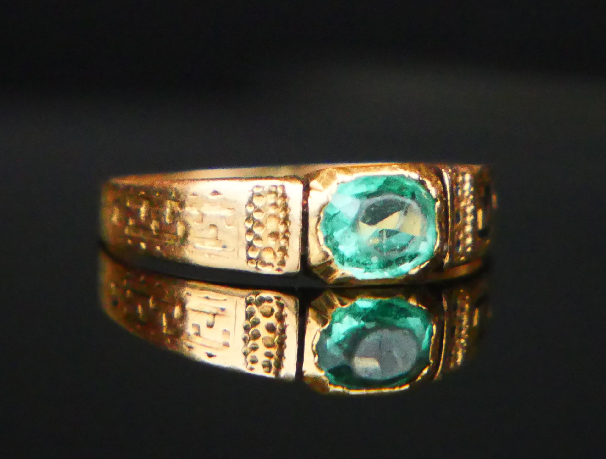 Art Deco Antique Ring natural 0.4 ct Emerald solid 18K Yellow Gold Ø US4.25 / 1.56gr