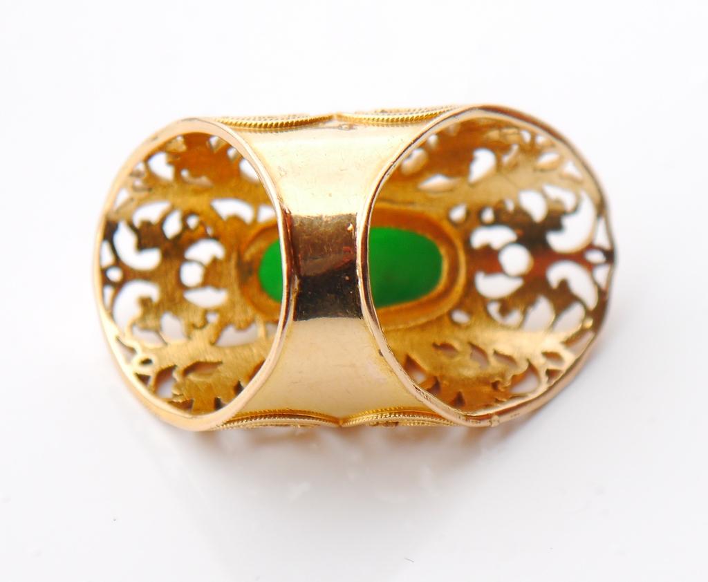 Antiker Ring natürliche 3.5ct Grüne Jade massiv 18K Gold ØUS 5.5 / 10gr im Angebot 2