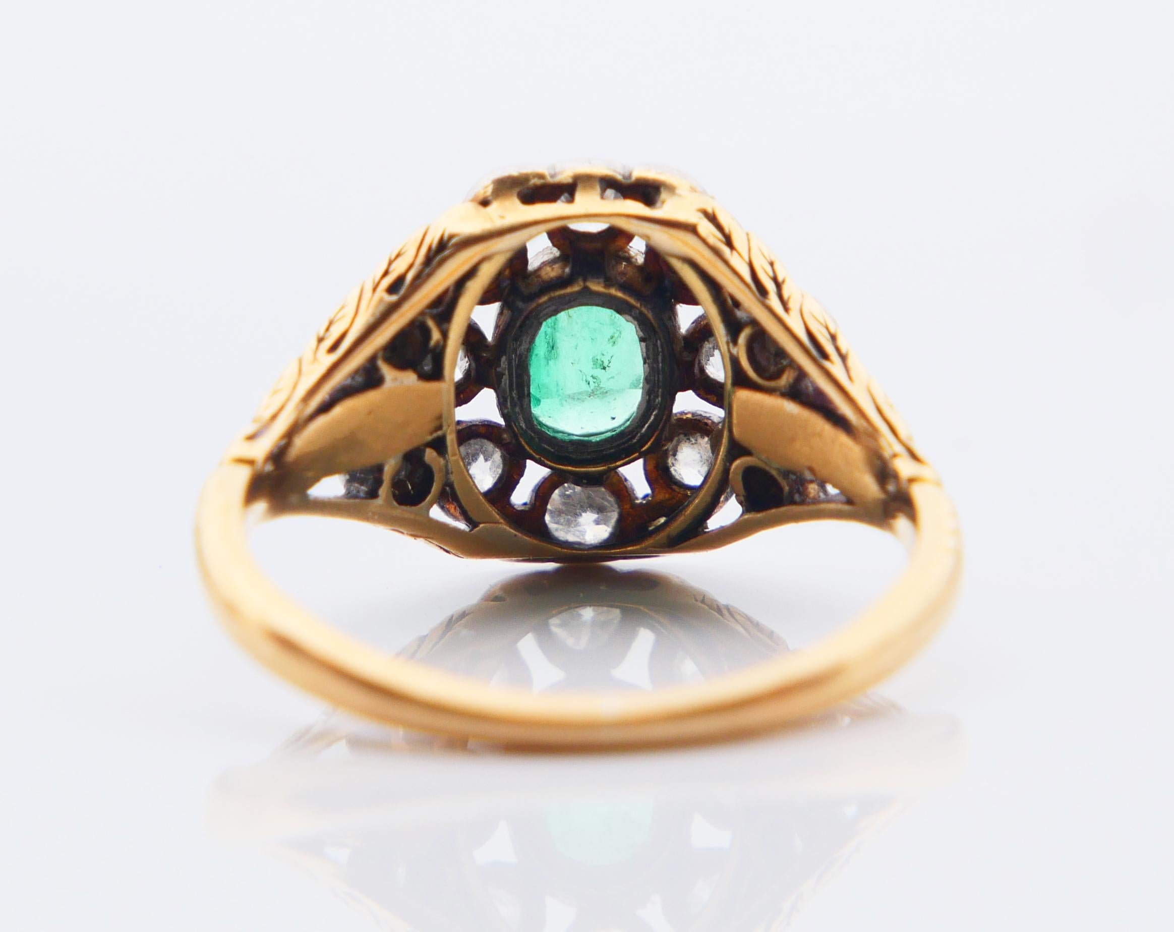 Oval Cut Antique Ring natural Emerald Diamonds solid 18K Gold Ø US 5.5 / 3.4 gr For Sale