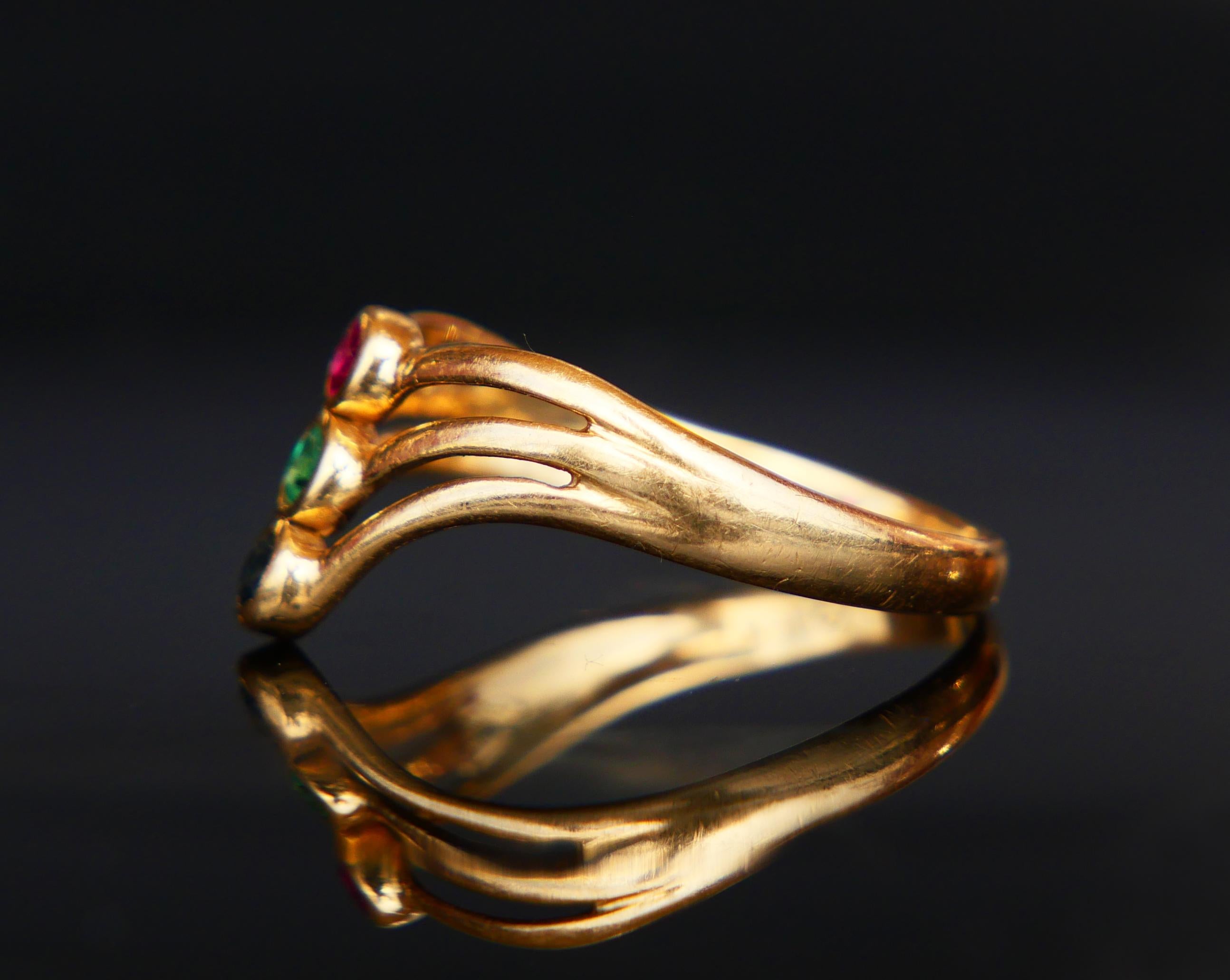 Antiker Ring natürlicher Rubin Smaragd Saphir massiv 18K Gold Ø6US/ 1.9gr im Angebot 4