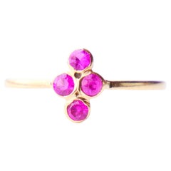 Antique Ring Ruby solid 18K Gold Ø US5 / 1 gr