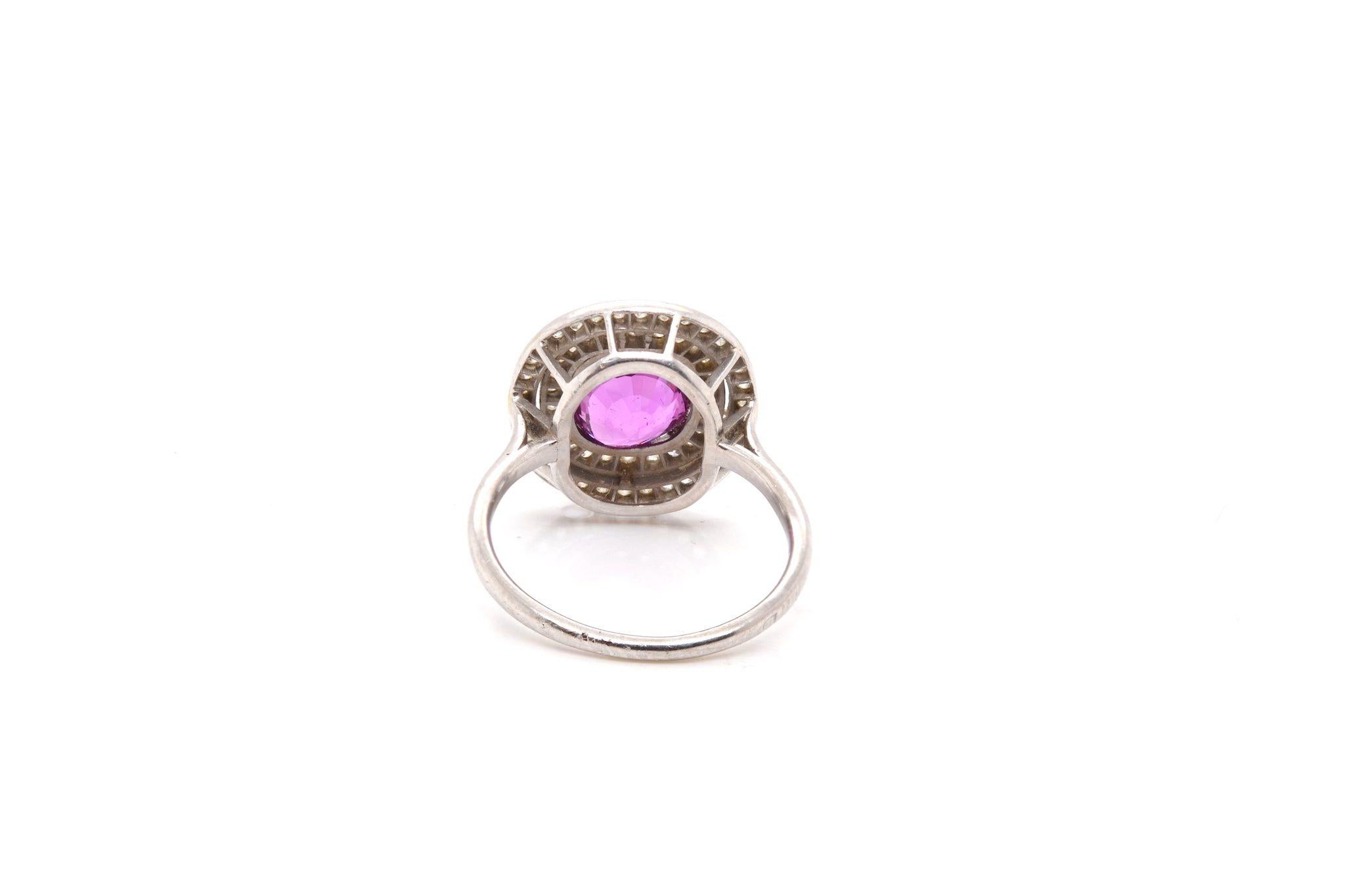 Women's or Men's Antique ring set with a pink sapphire and diamonds For Sale
