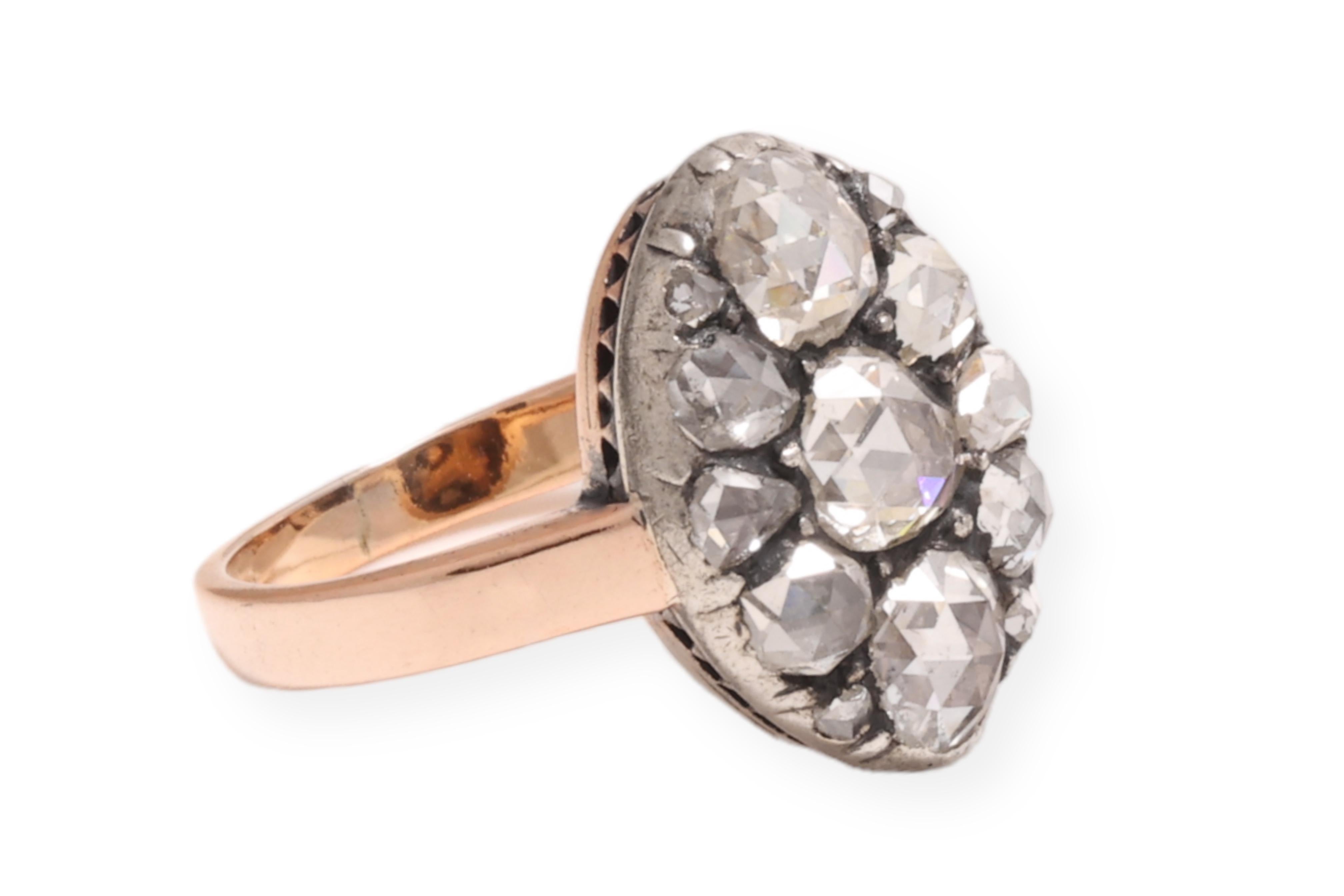 Rose Cut Antique Ring Silver on 18 kt gold & old Rose cut Diamonds For Sale